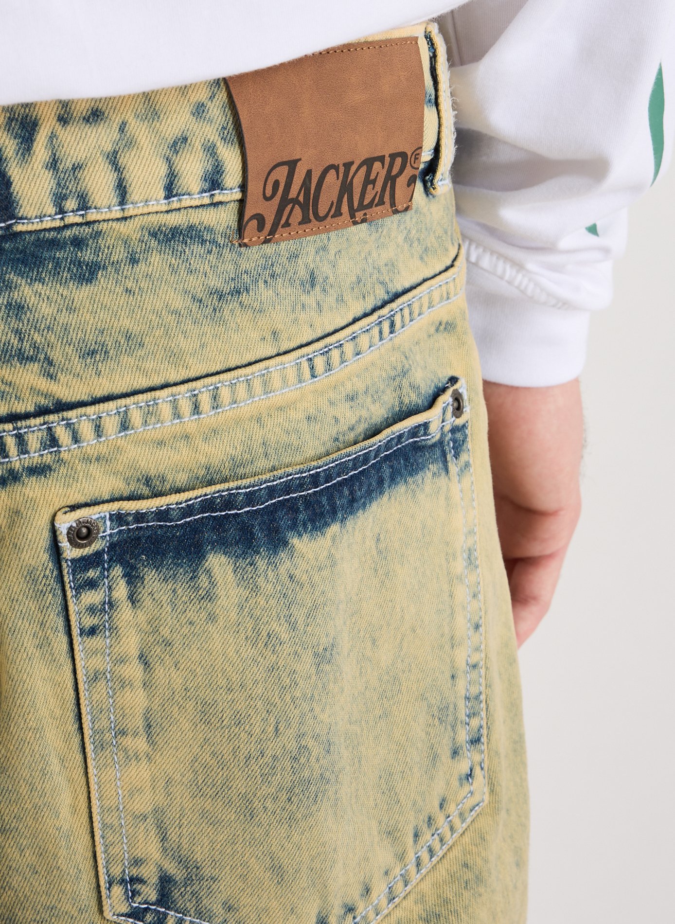 Jean droit délavé en coton JACKER. Bleu