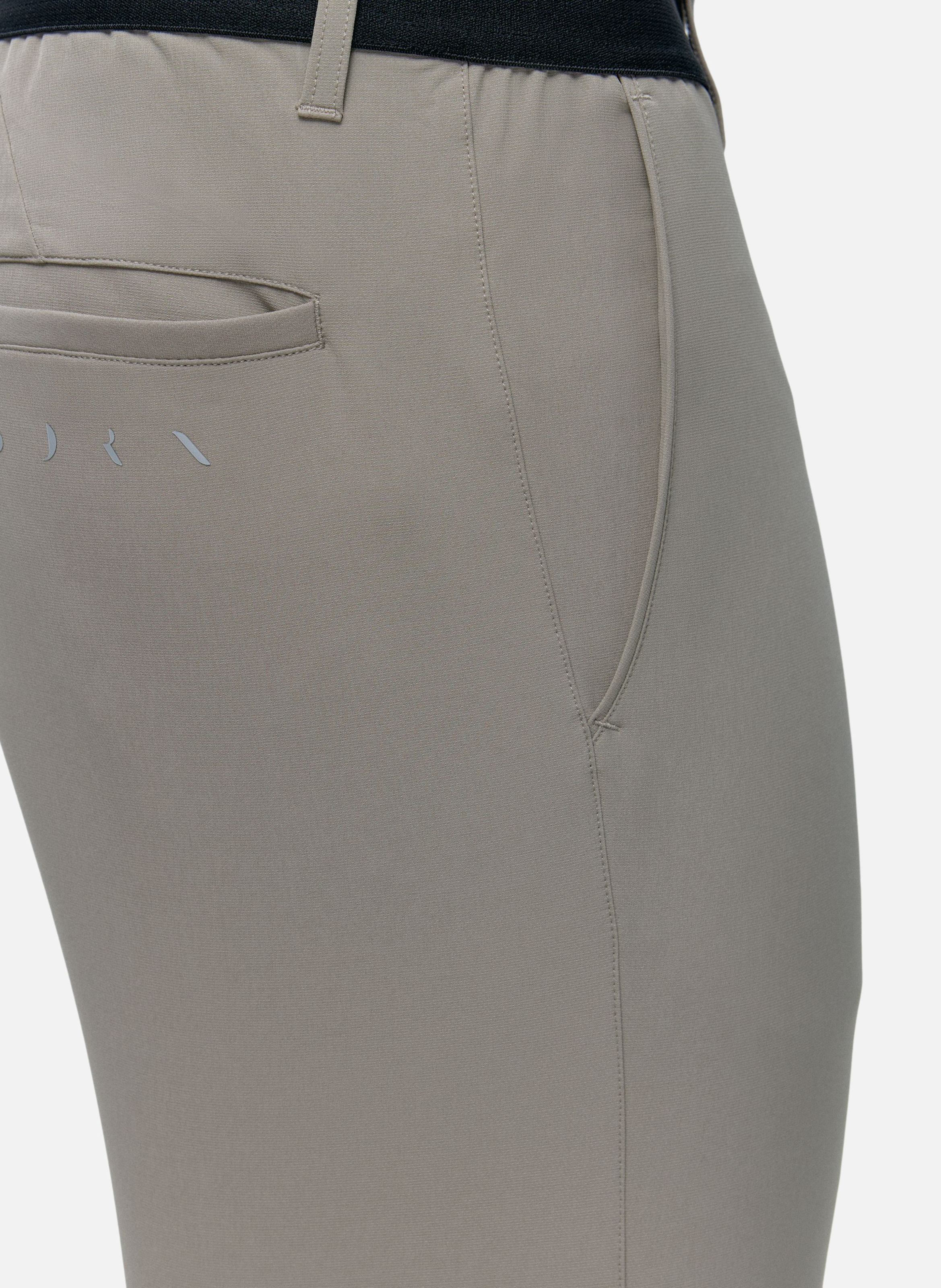 Short de sport homme training ganges BORN LIVING YOGA Gris