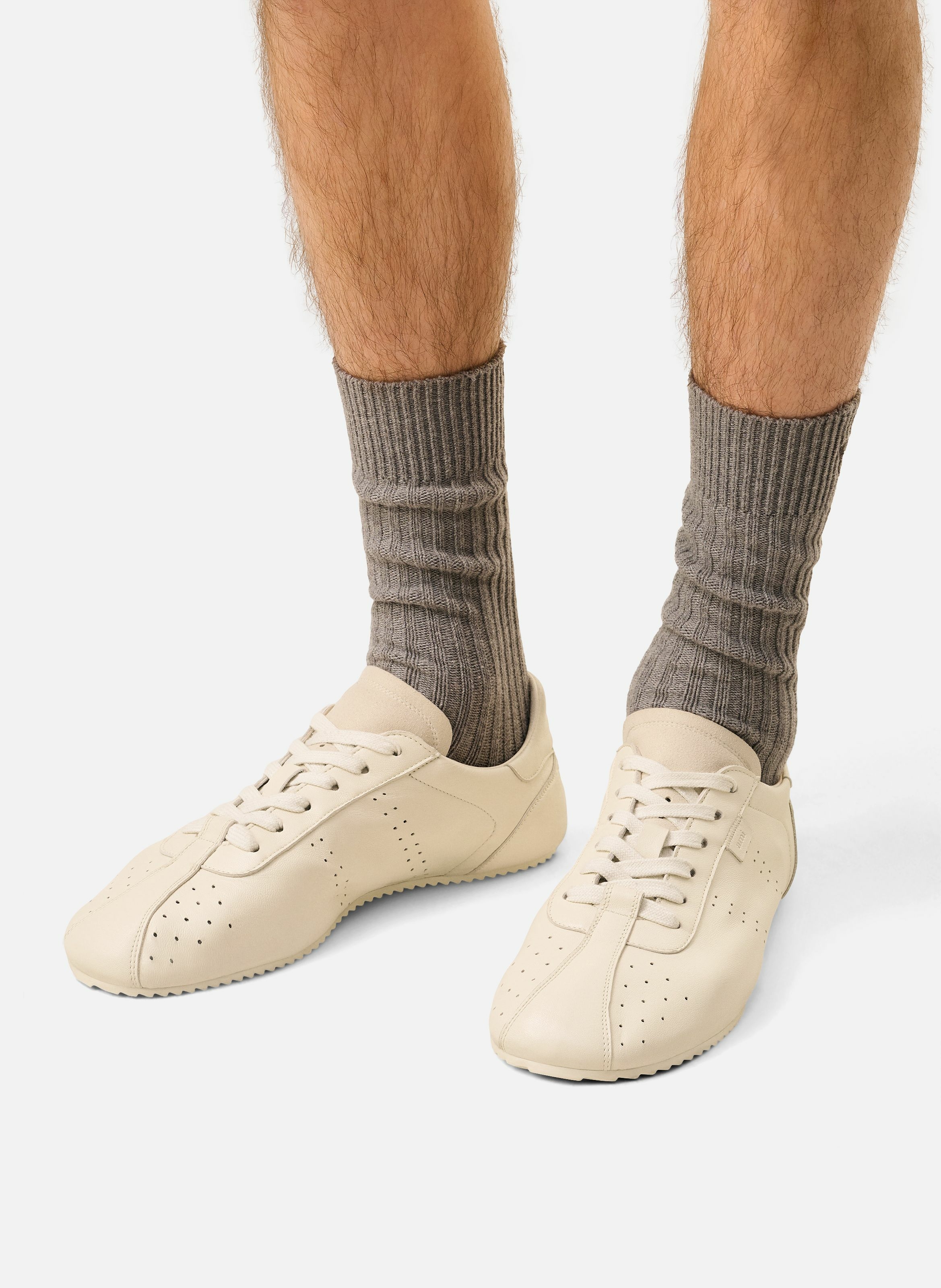 Baskets soft basses en cuir lisse unisexes AMI PARIS Blanc