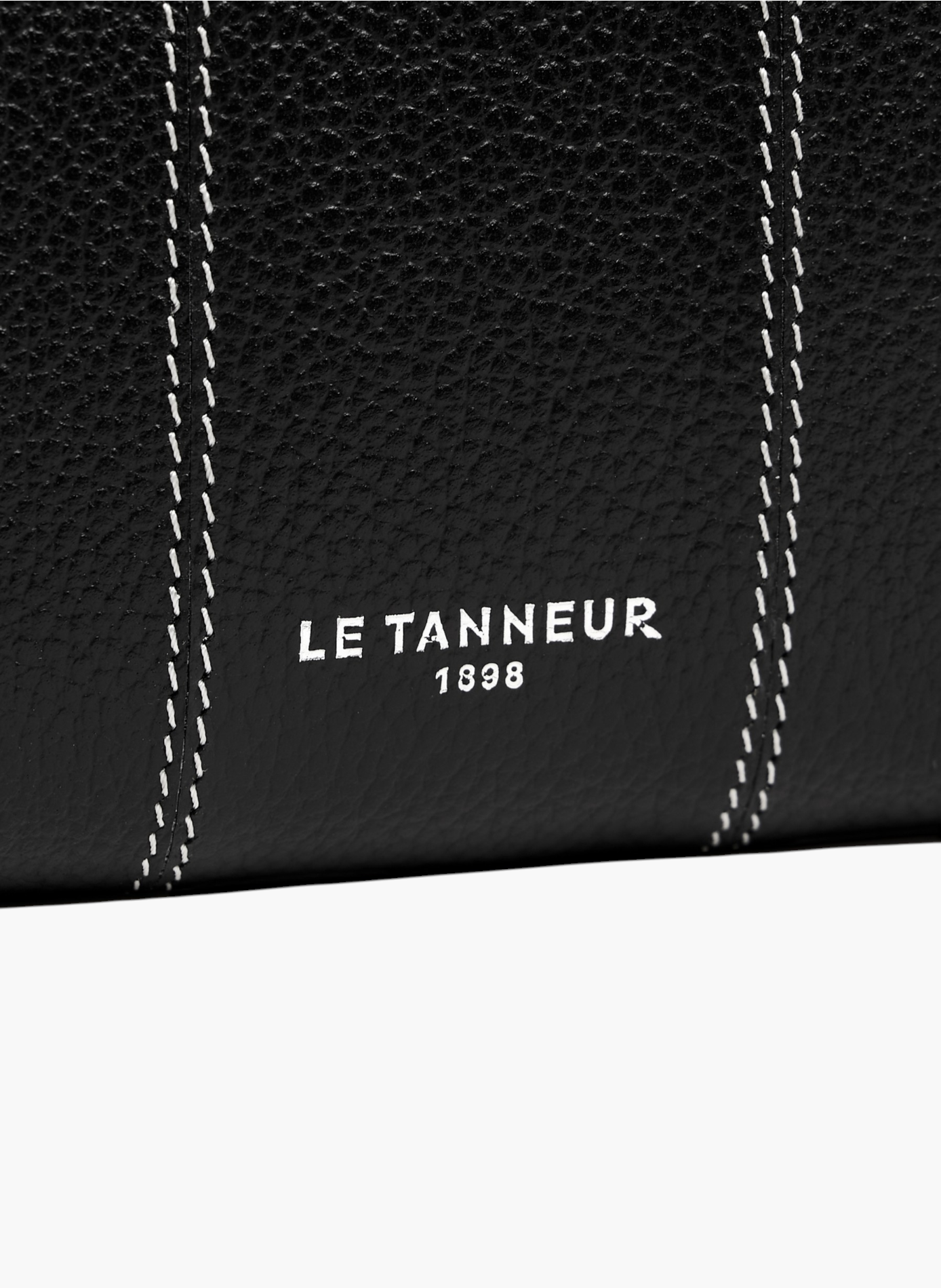 Petit portefeuille marguerite en cuir grainé LE TANNEUR Noir