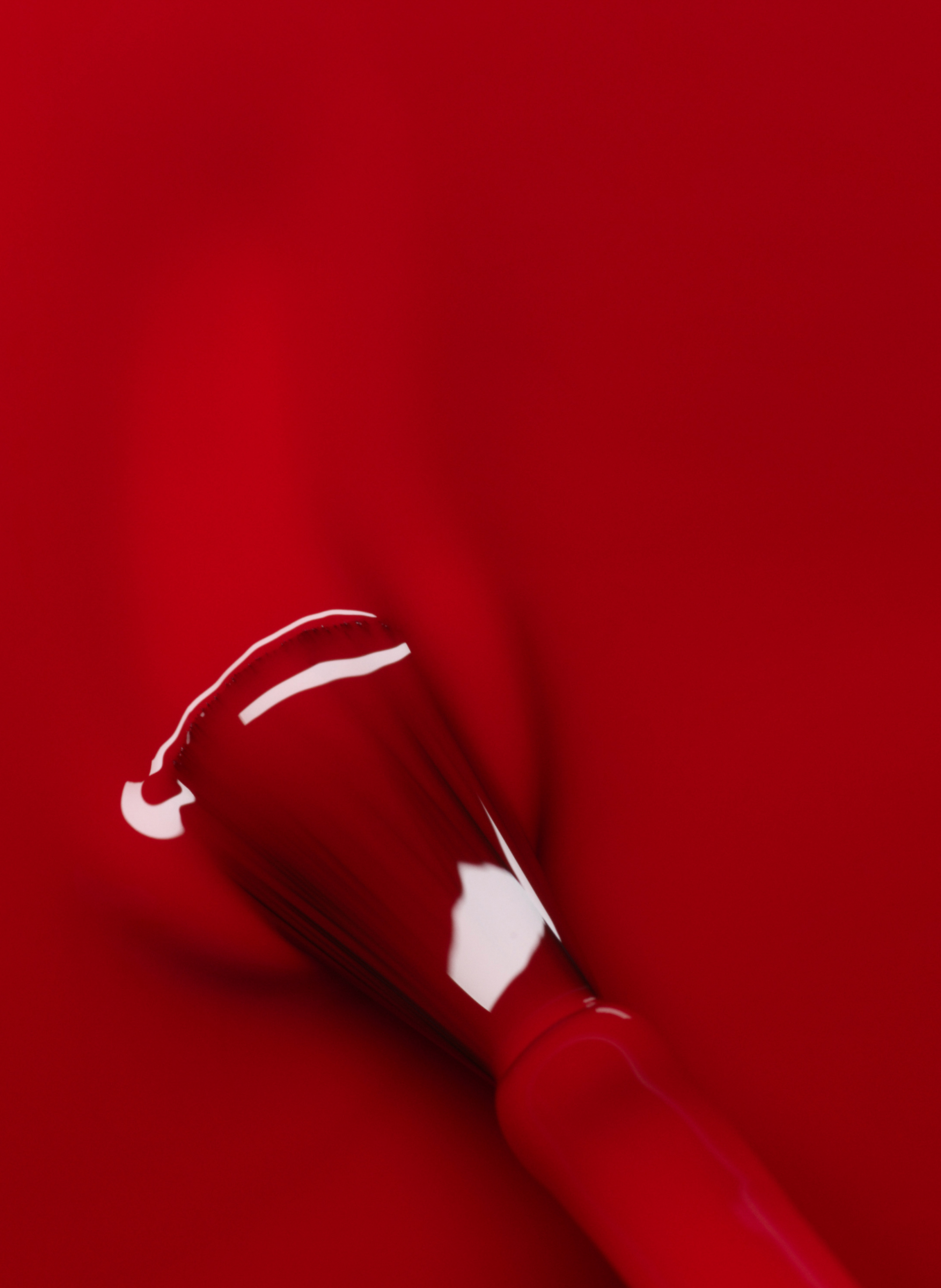 Green Flash Nail Polish MANUCURIST Red cherry