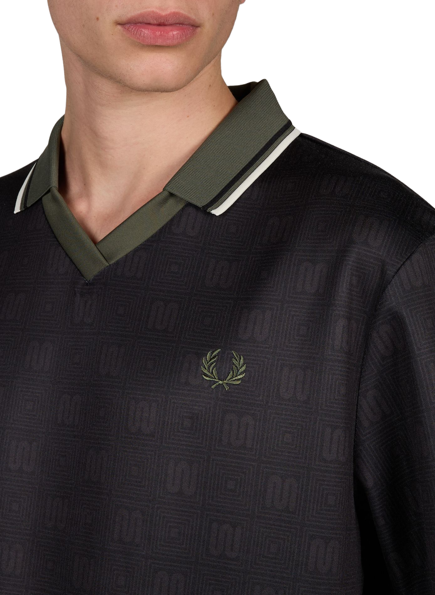 Long-sleeved polo with contrasting collar FRED PERRY Black