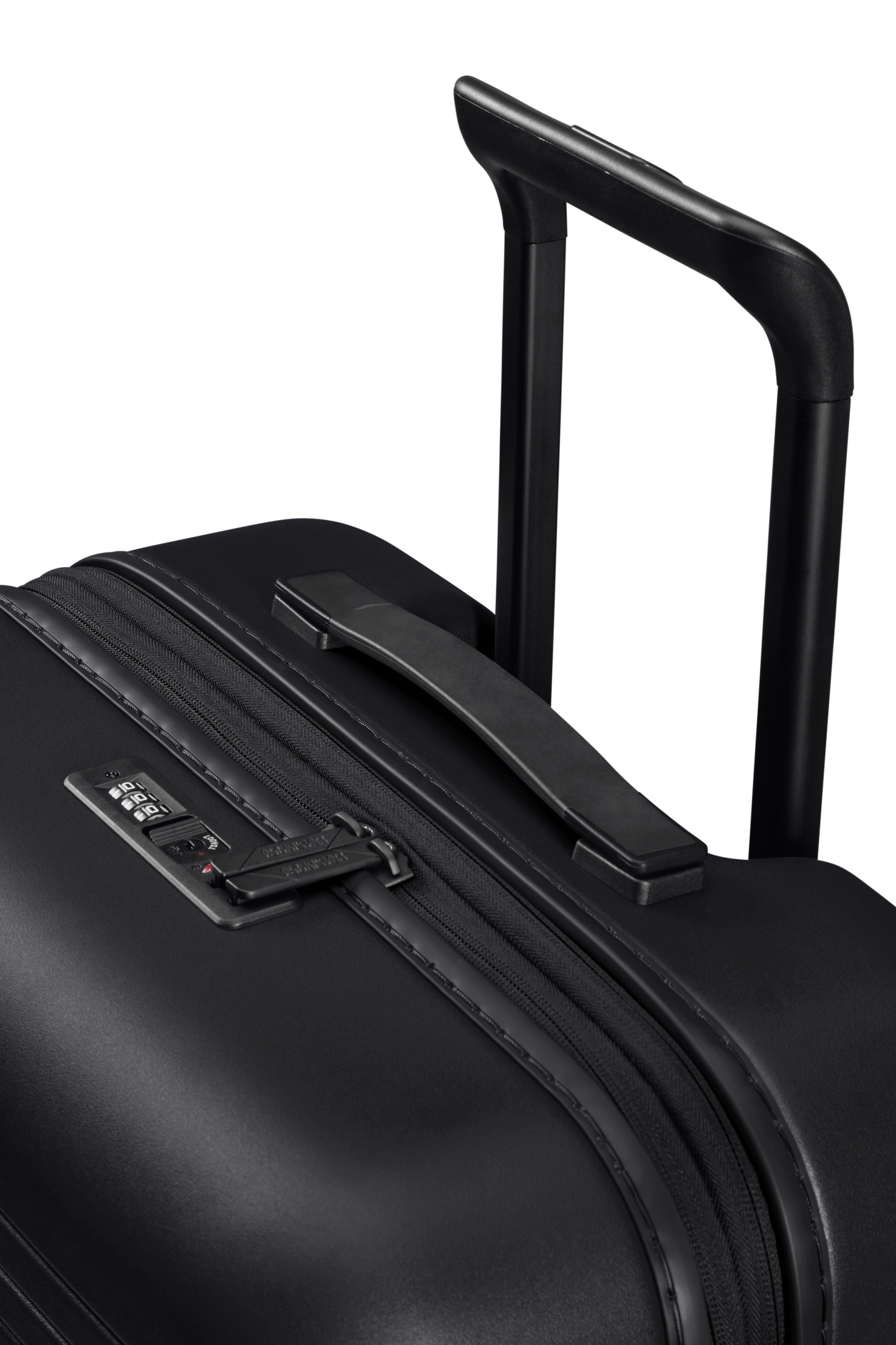 Novastream valise 4 roues taille m AMERICAN TOURISTER Noir