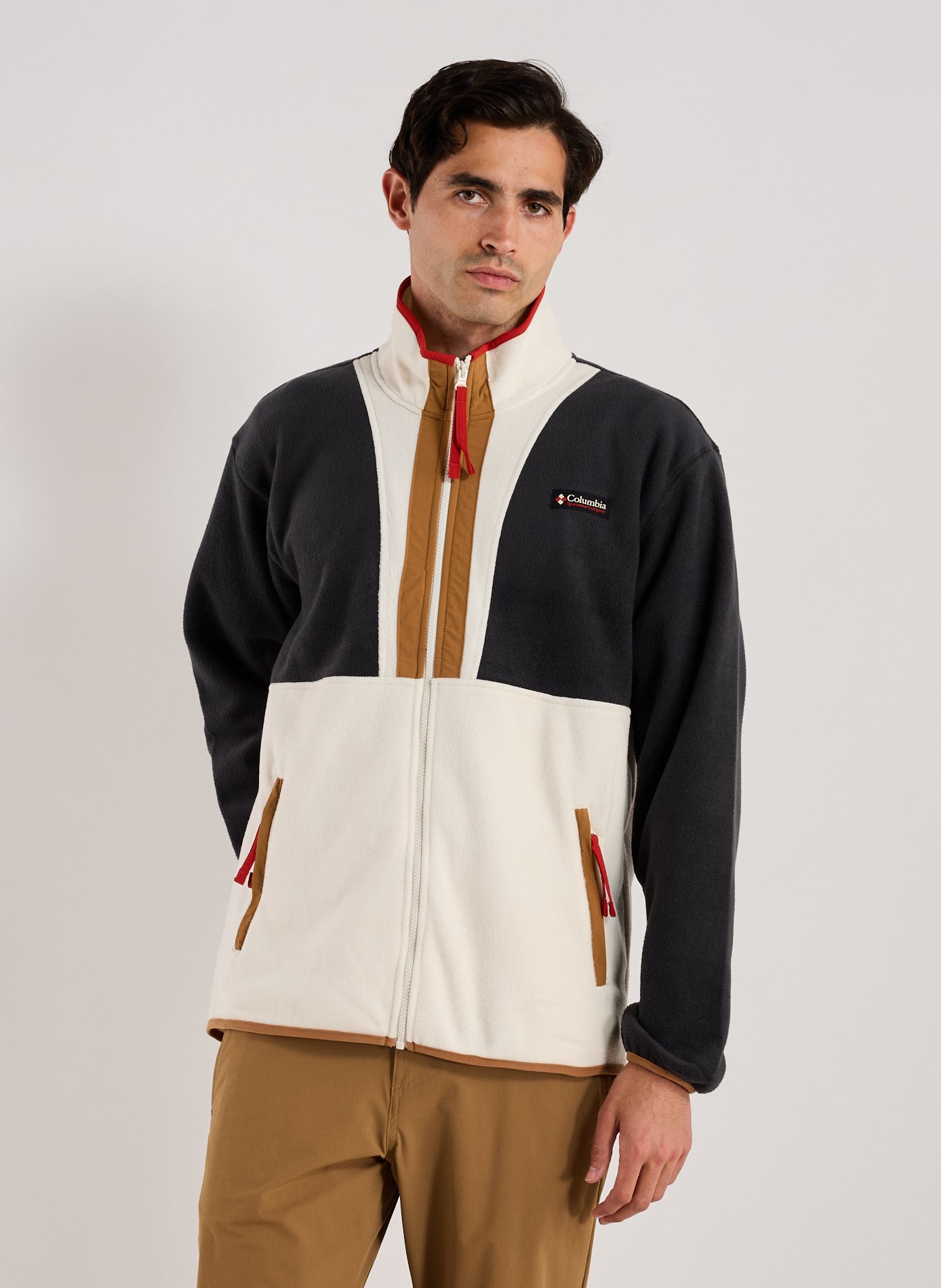 COLUMBIA Logo Vest Black