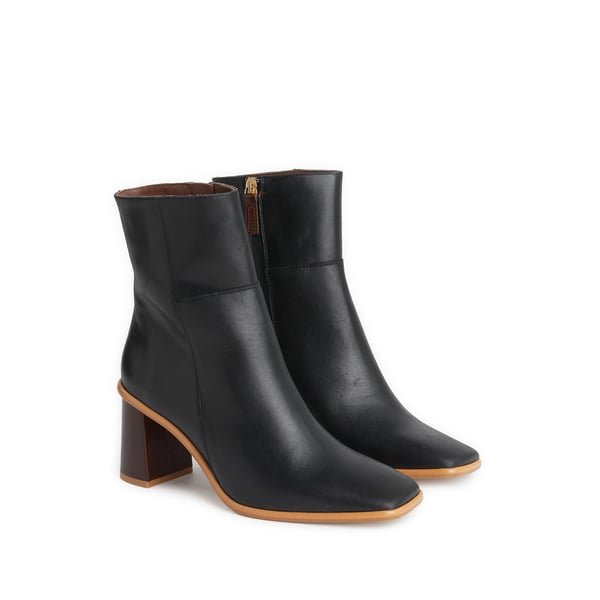 Bottines à talons en cuir