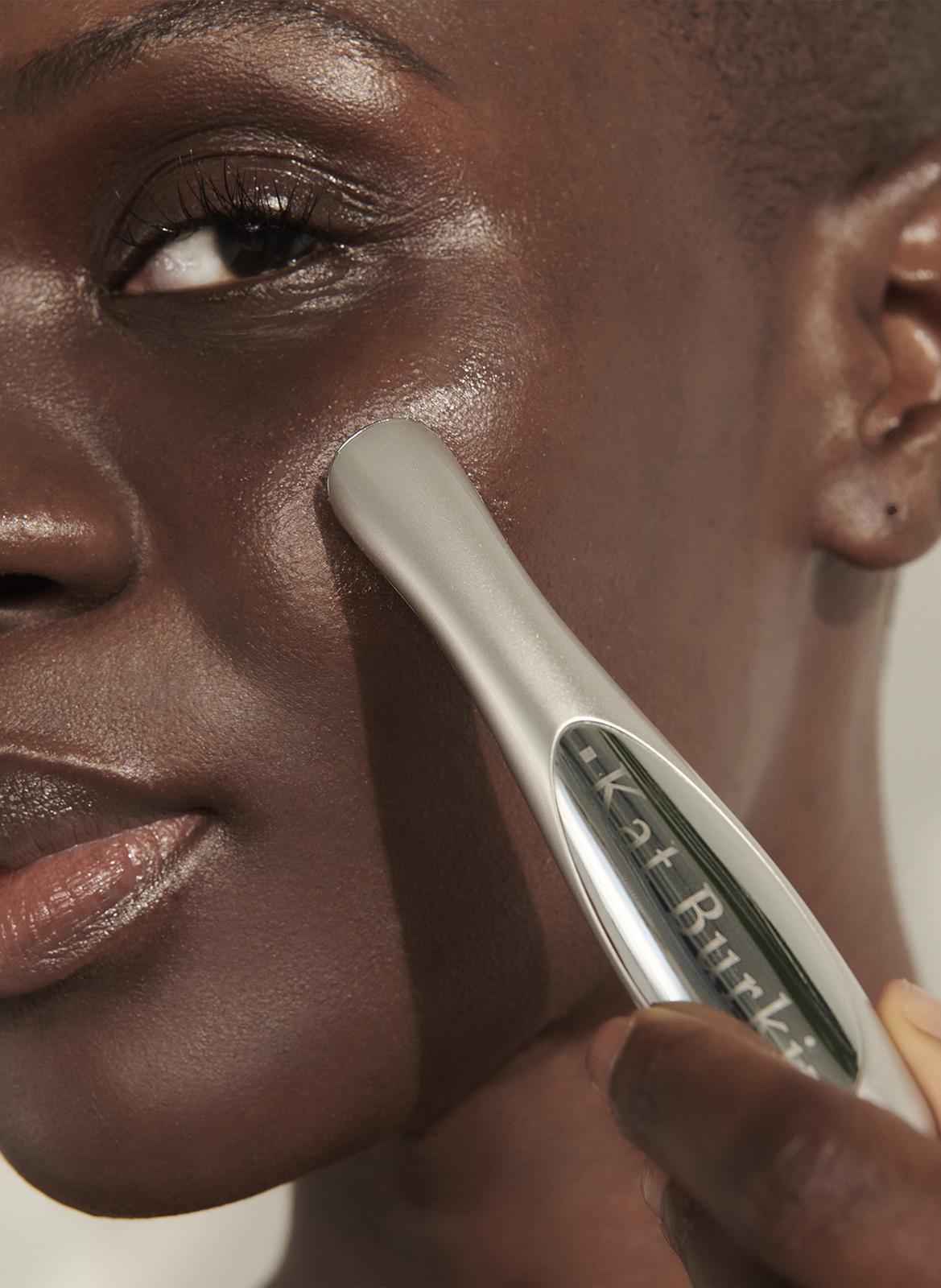 Micro-Firming Wand KAT BURKI No color
