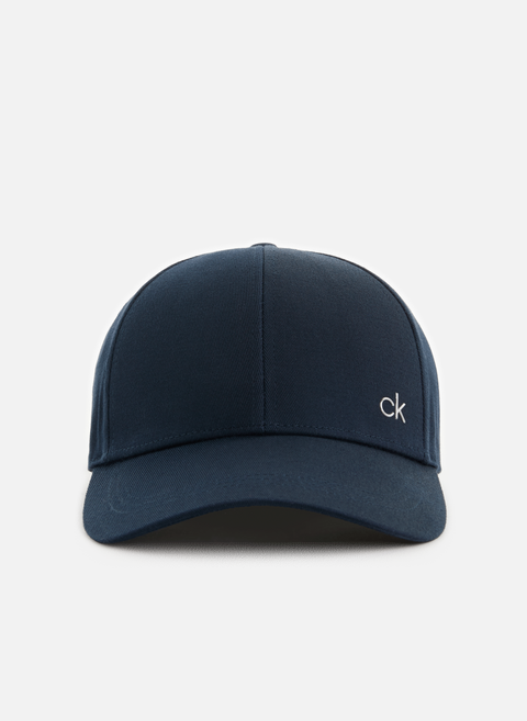 قبعة من القطن العضوي باللون الأزرق كالفن كلاين 