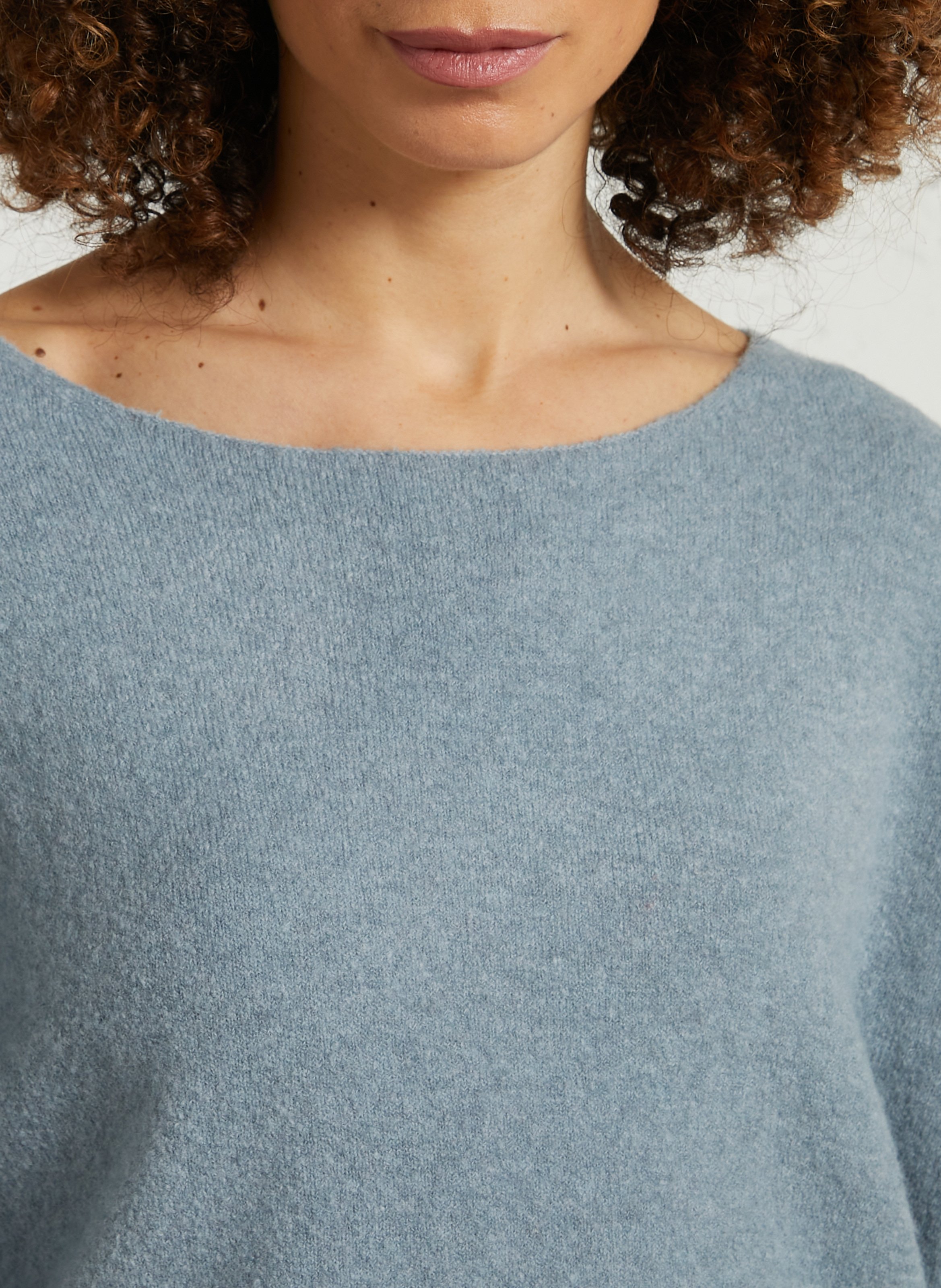 Pull ample à col bateau en maille duveteuse damsville AMERICAN VINTAGE Bleu