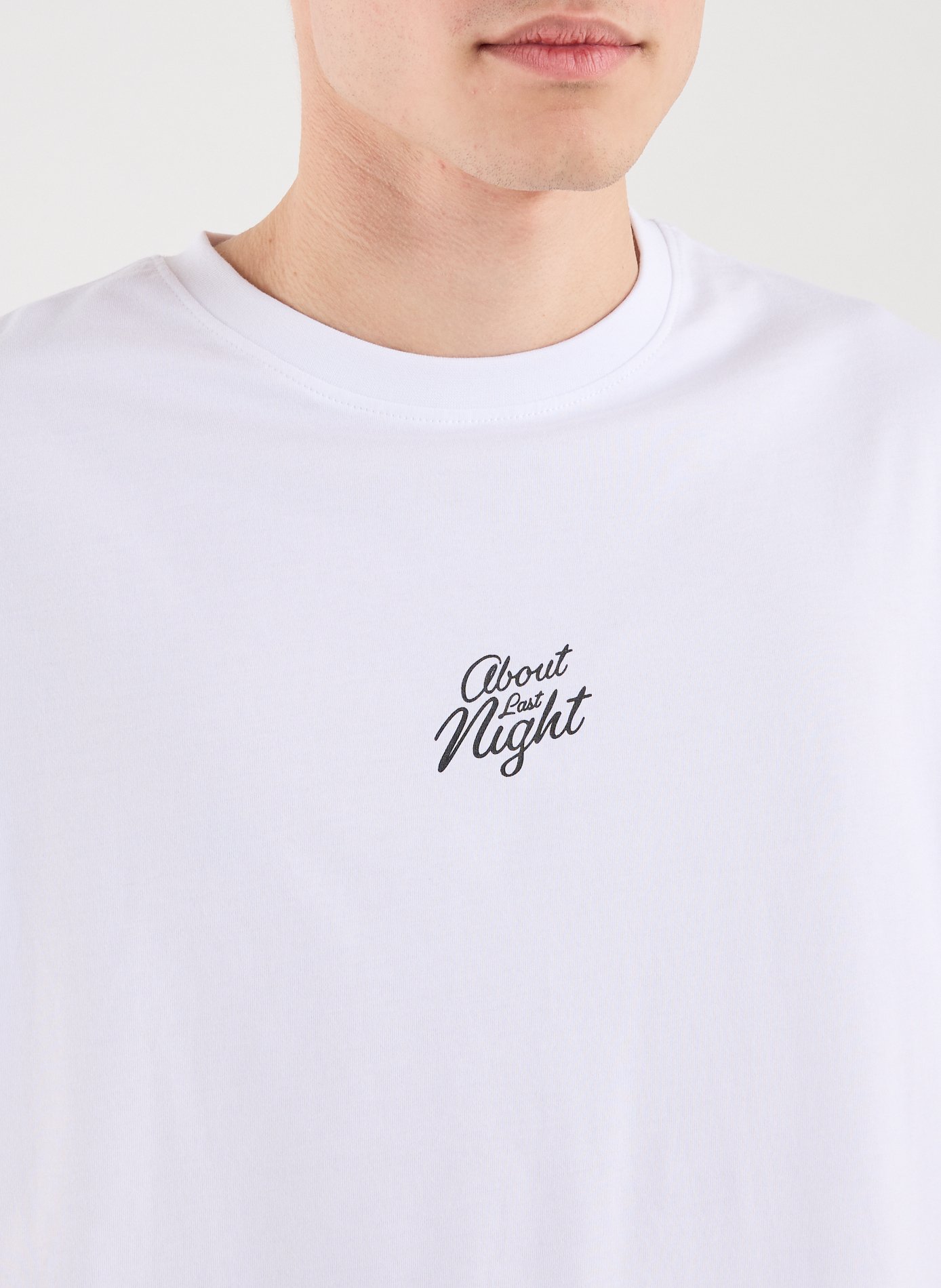 T-Shirt droit imprimé en coton JACKER. Blanc