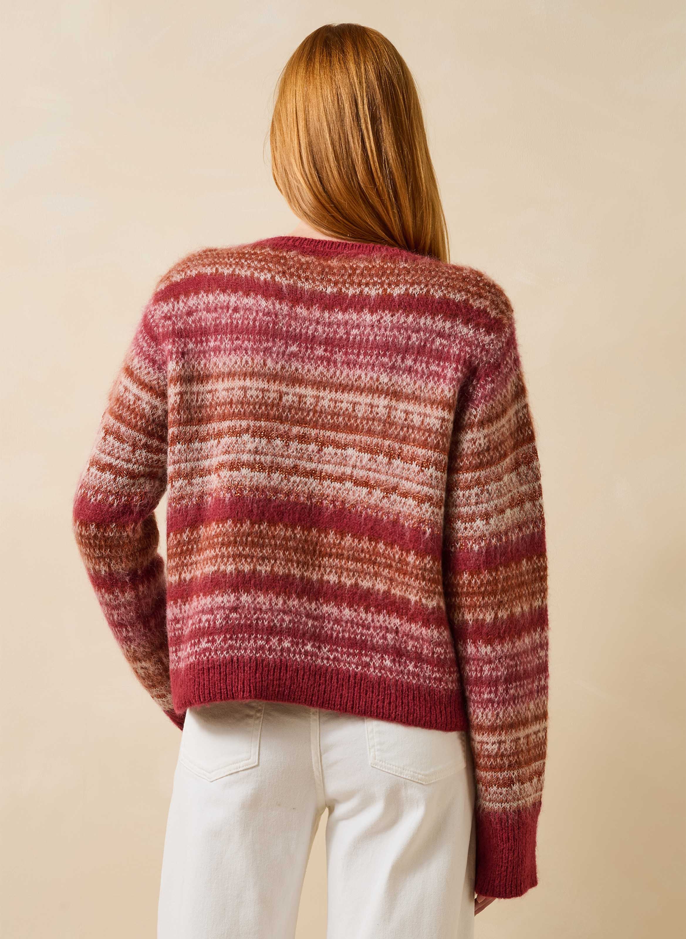 Ruimvallende gestreepte trui met ronde hals van metallic breisel LA FEE MARABOUTEE Oranje