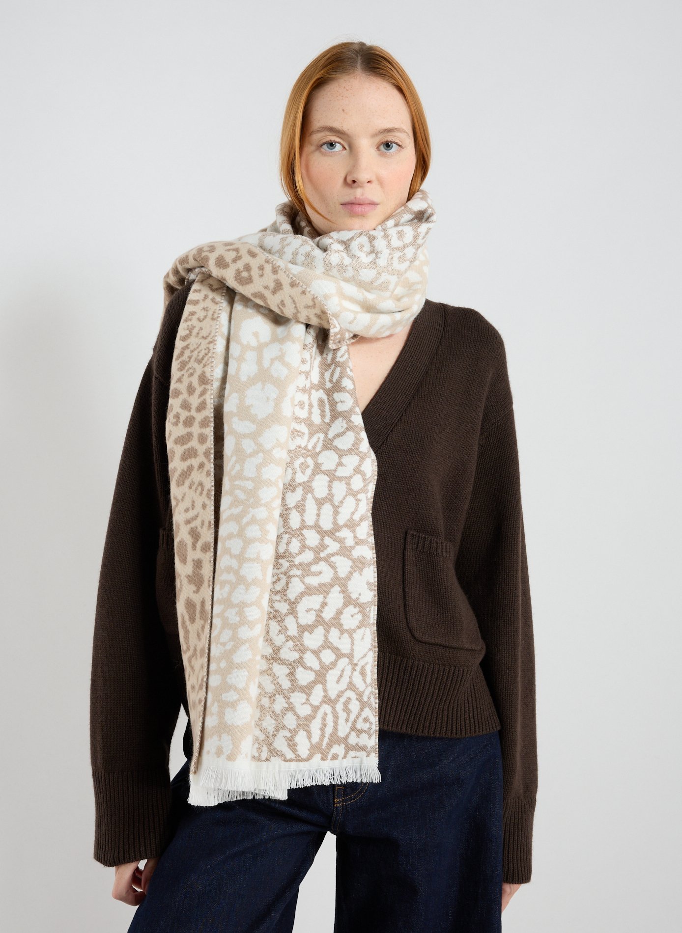 Echarpe à motif léopard AU PRINTEMPS PARIS Beige