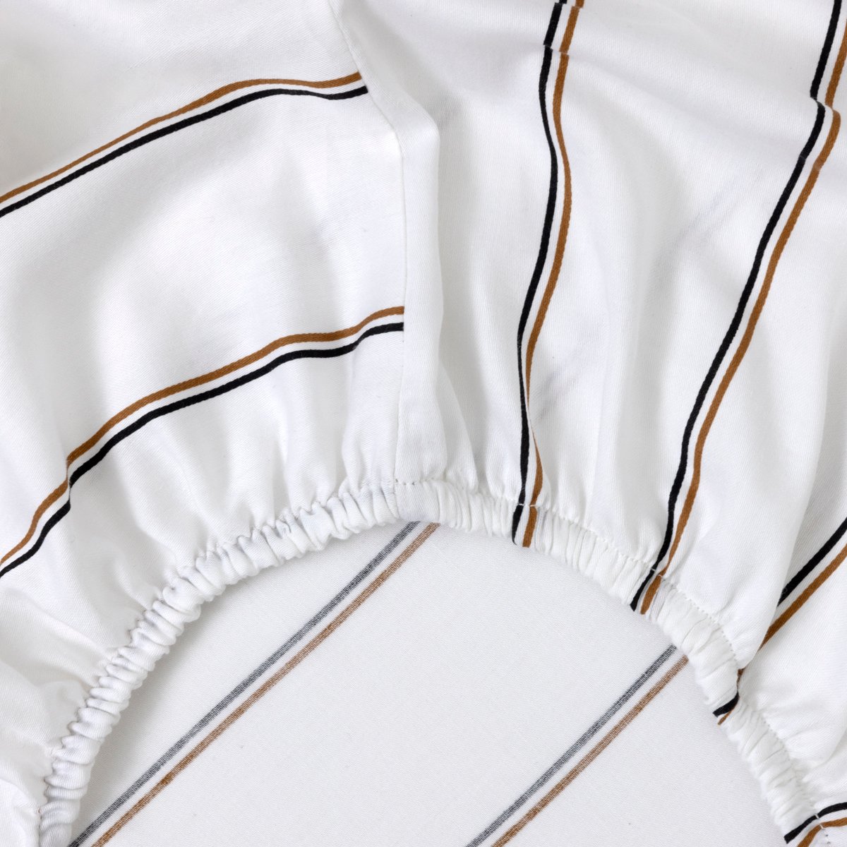 Drap housse en satin de coton, b ray BOSS HOME Blanc
