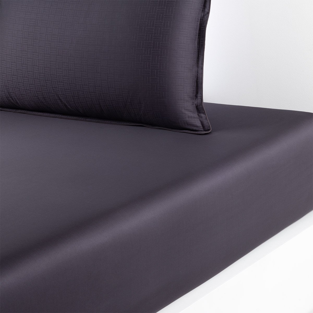 Drap housse en satin de coton, lattice BOSS HOME Gris