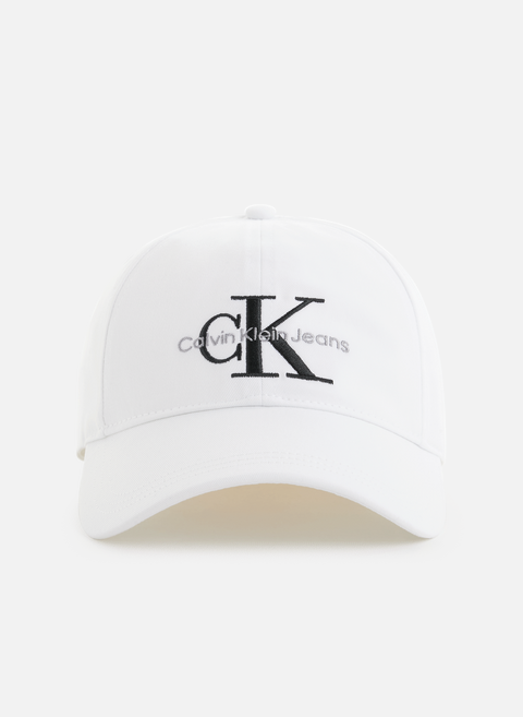 قبعة الشعار باللون الأبيض كالفن كلاين 