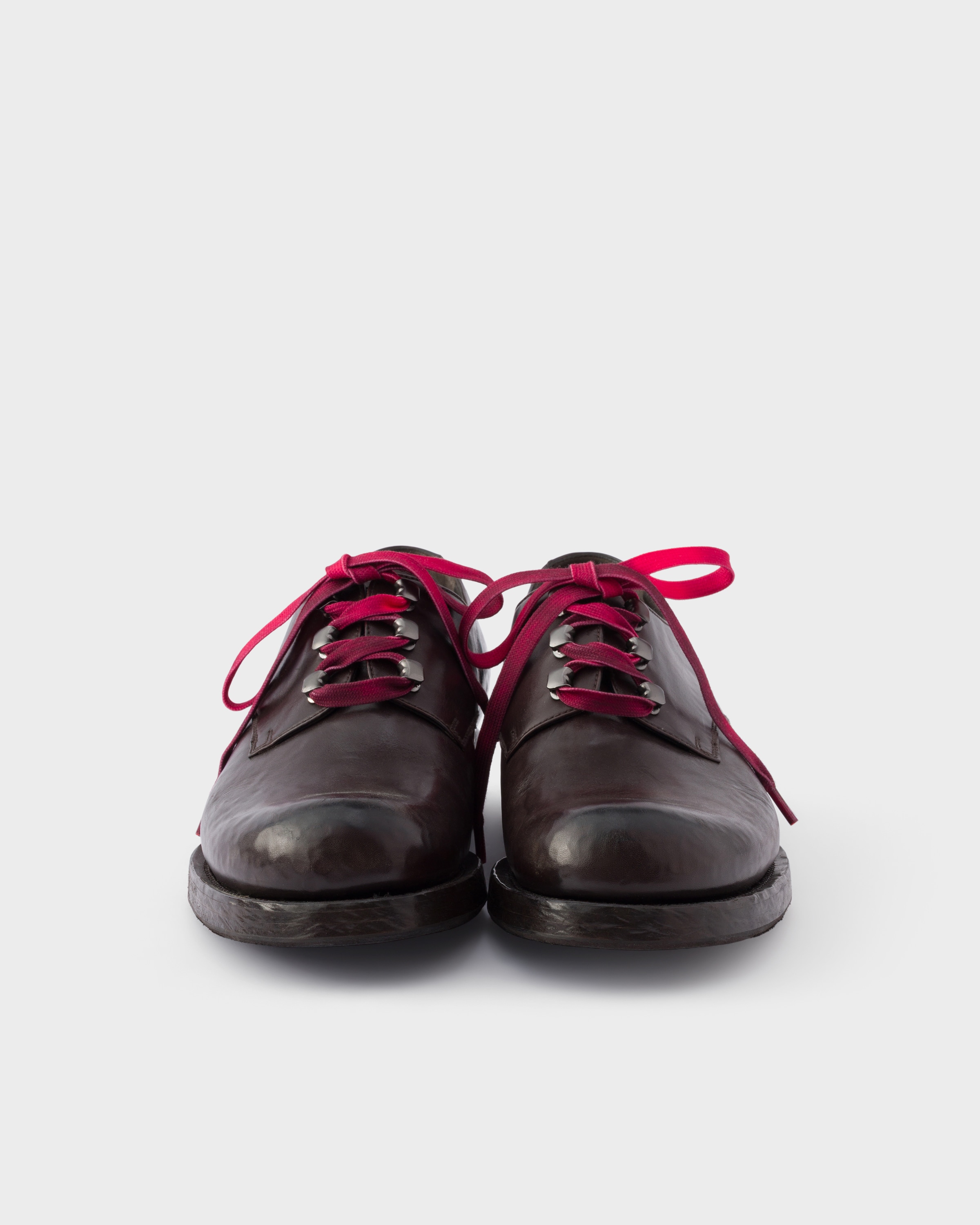 Chaussures à lacets en cuir vieilli PRADA Marron