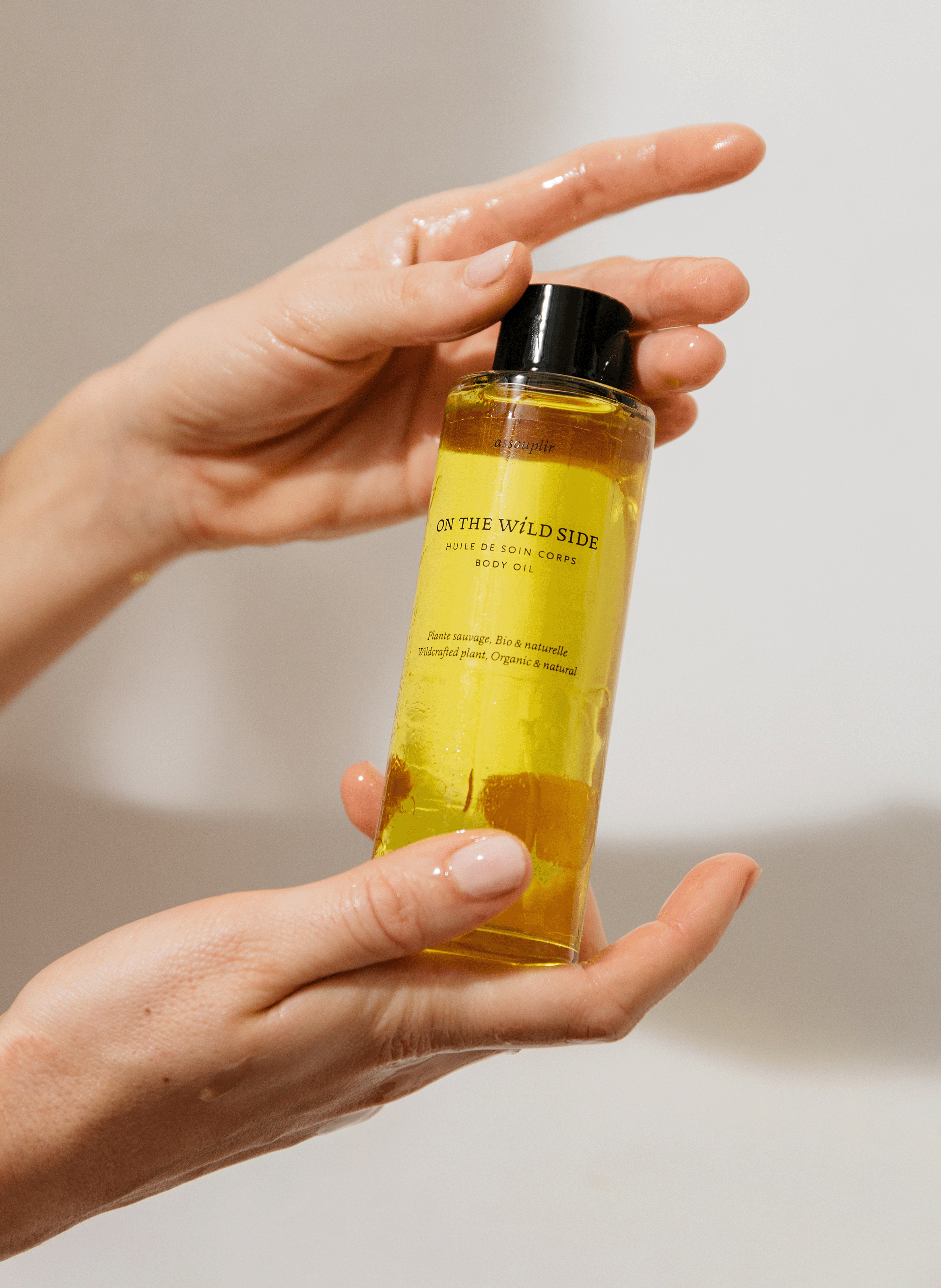 Body care oil ON THE WILD SIDE No color