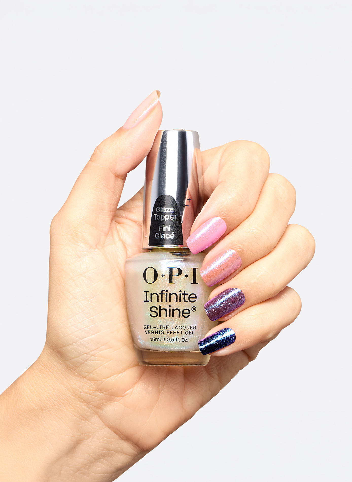 Holo and Behold - Long-lasting gel effect nail polish, glazed finish OPI Bleu clair