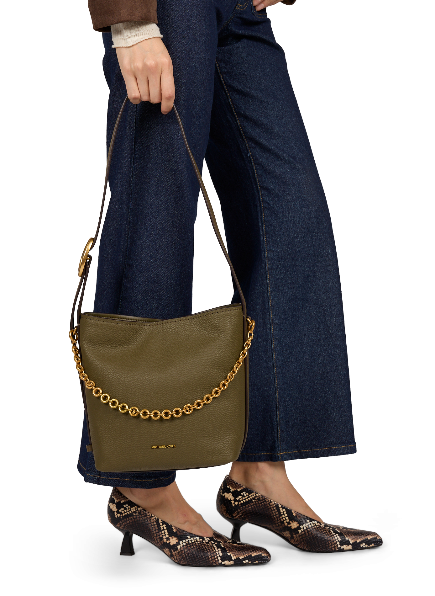 Bucket bag with chain detail in grained leather MICHAEL KORS Brown