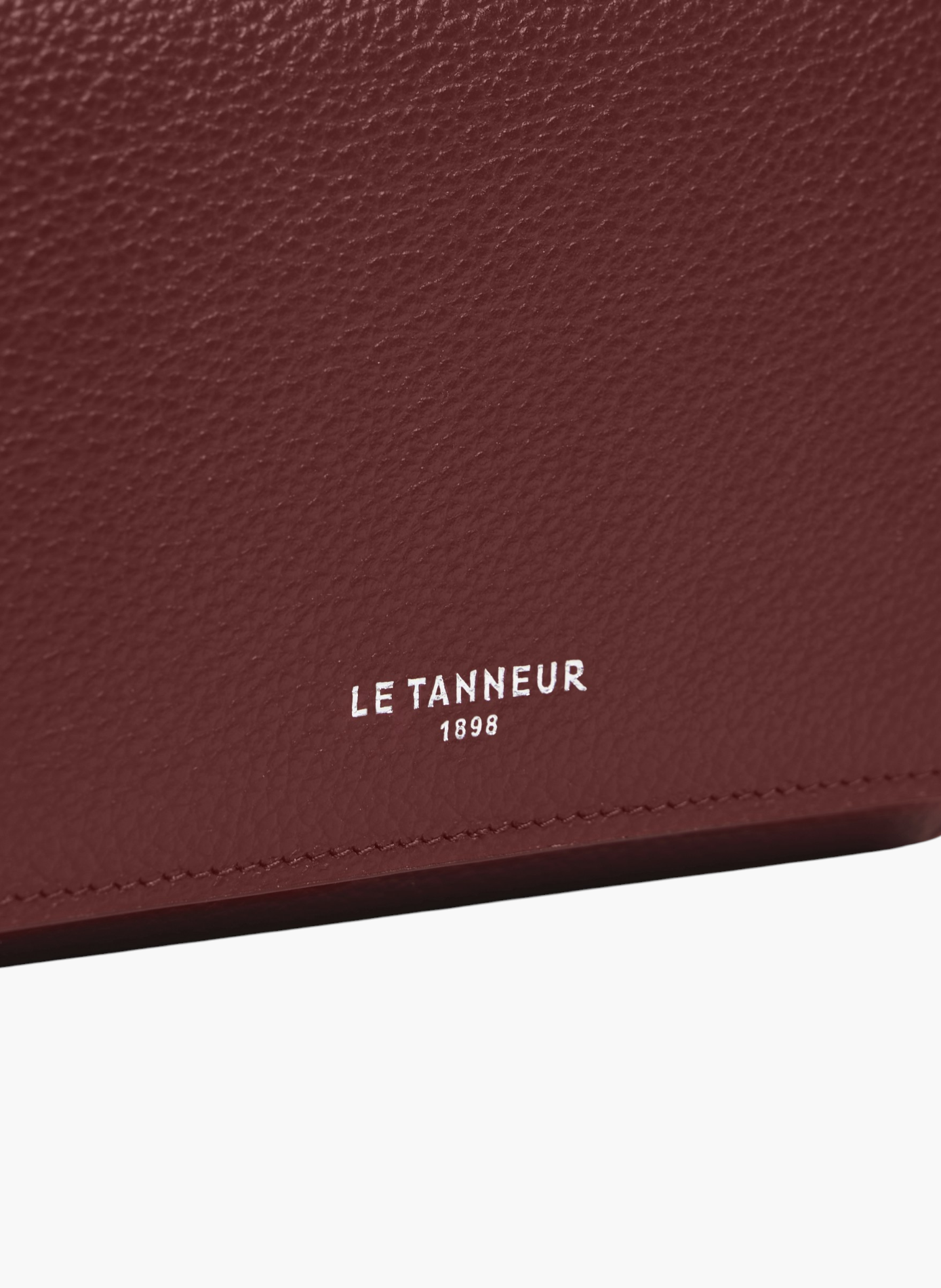 Portefeuille moyen modèle à rabat louison en cuir grainé LE TANNEUR Rouge