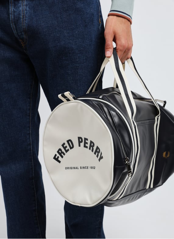 Sac de sport classique | Bleu by FRED PERRY Sac de sport classique Bleu