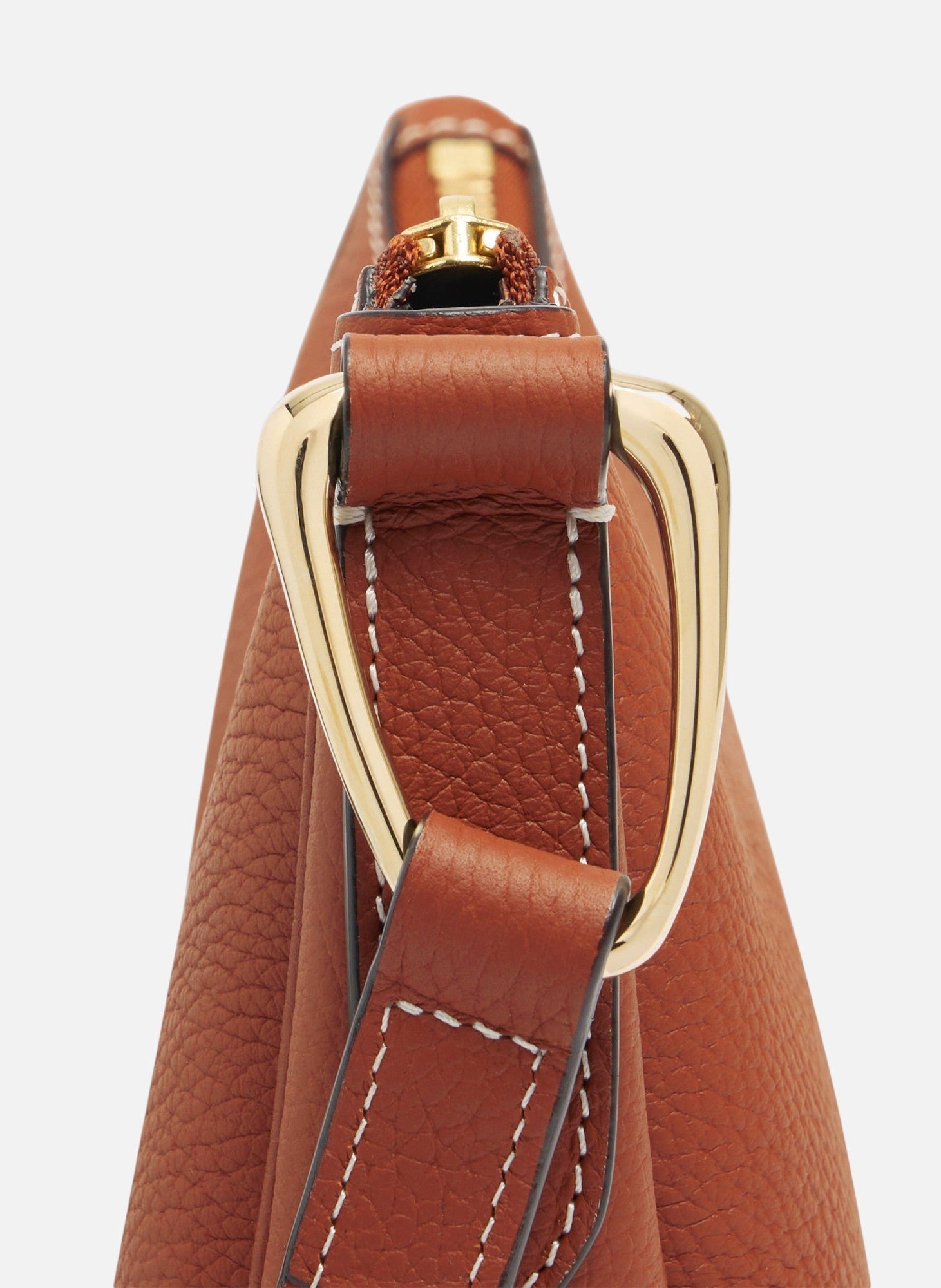 Petit sac bandoulière madeleine en cuir de taurillon grainé LE TANNEUR Marron