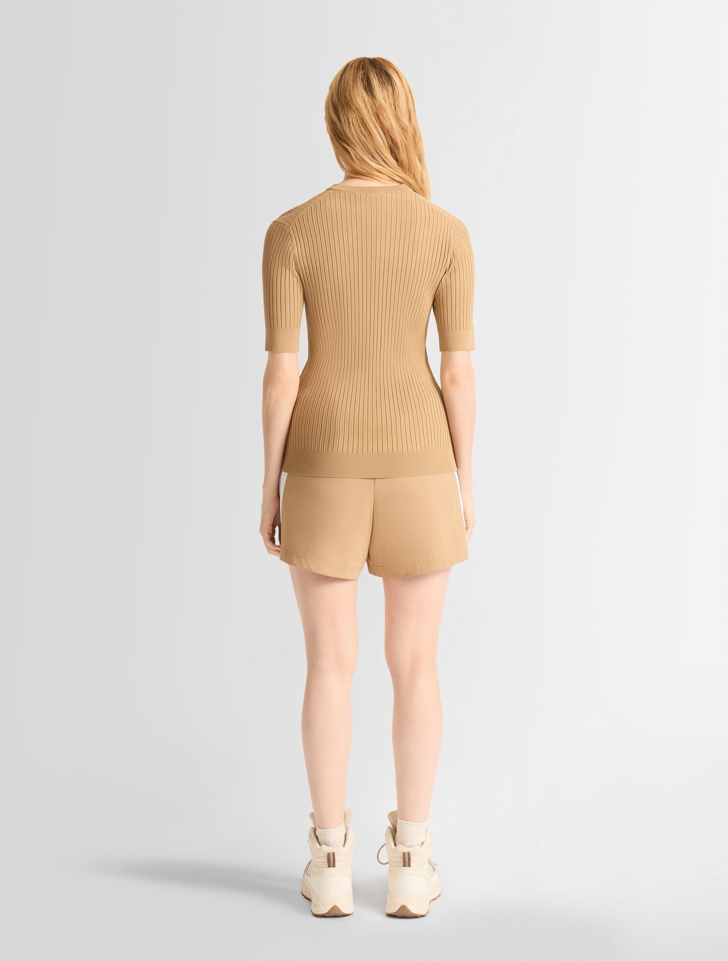 T-shirt manches courtes jadou col rond coupe ajustée FUSALP Beige