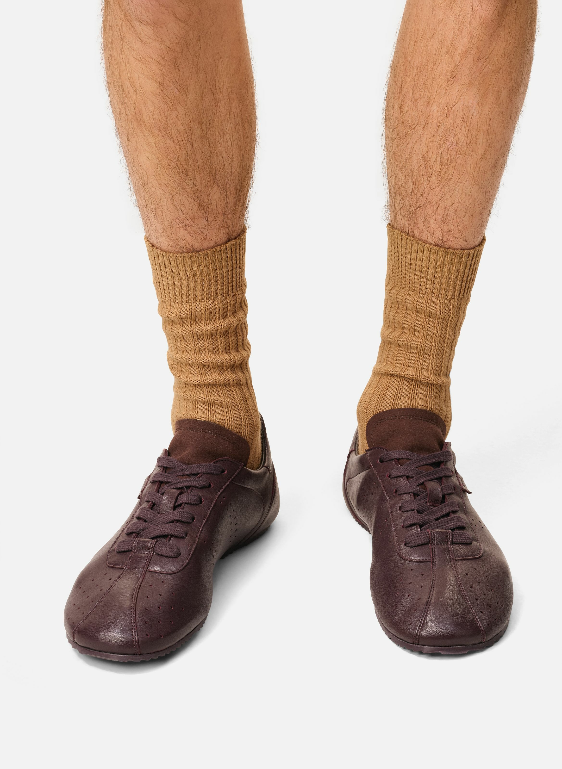 Baskets soft basses en cuir lisse unisexes AMI PARIS Rouge