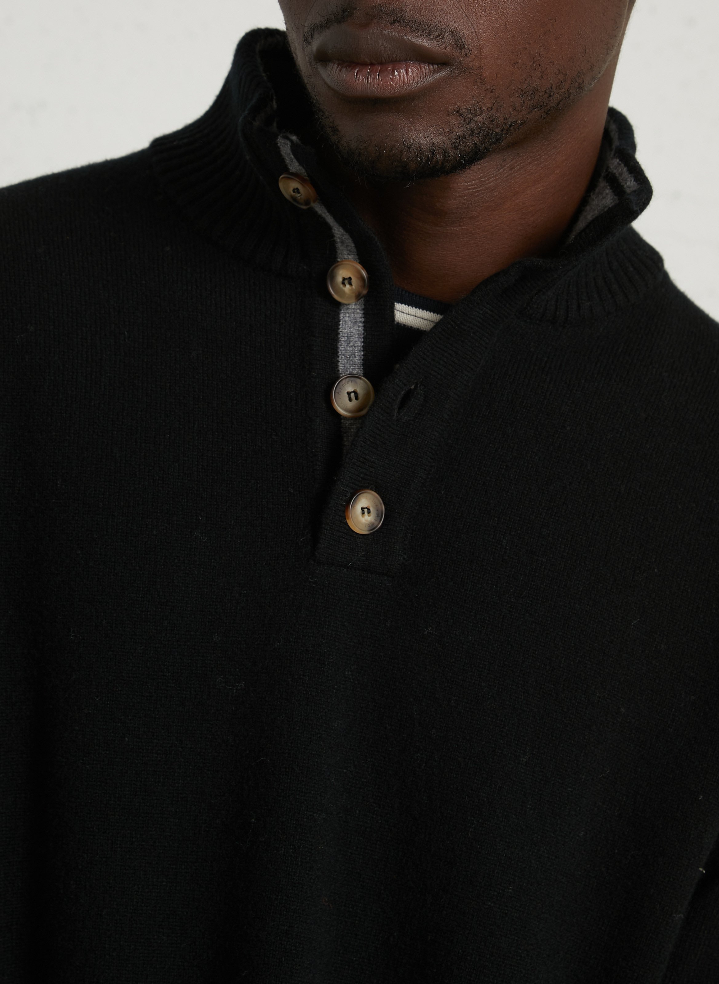 Pull droit col montant en laine ARMOR-LUX Noir