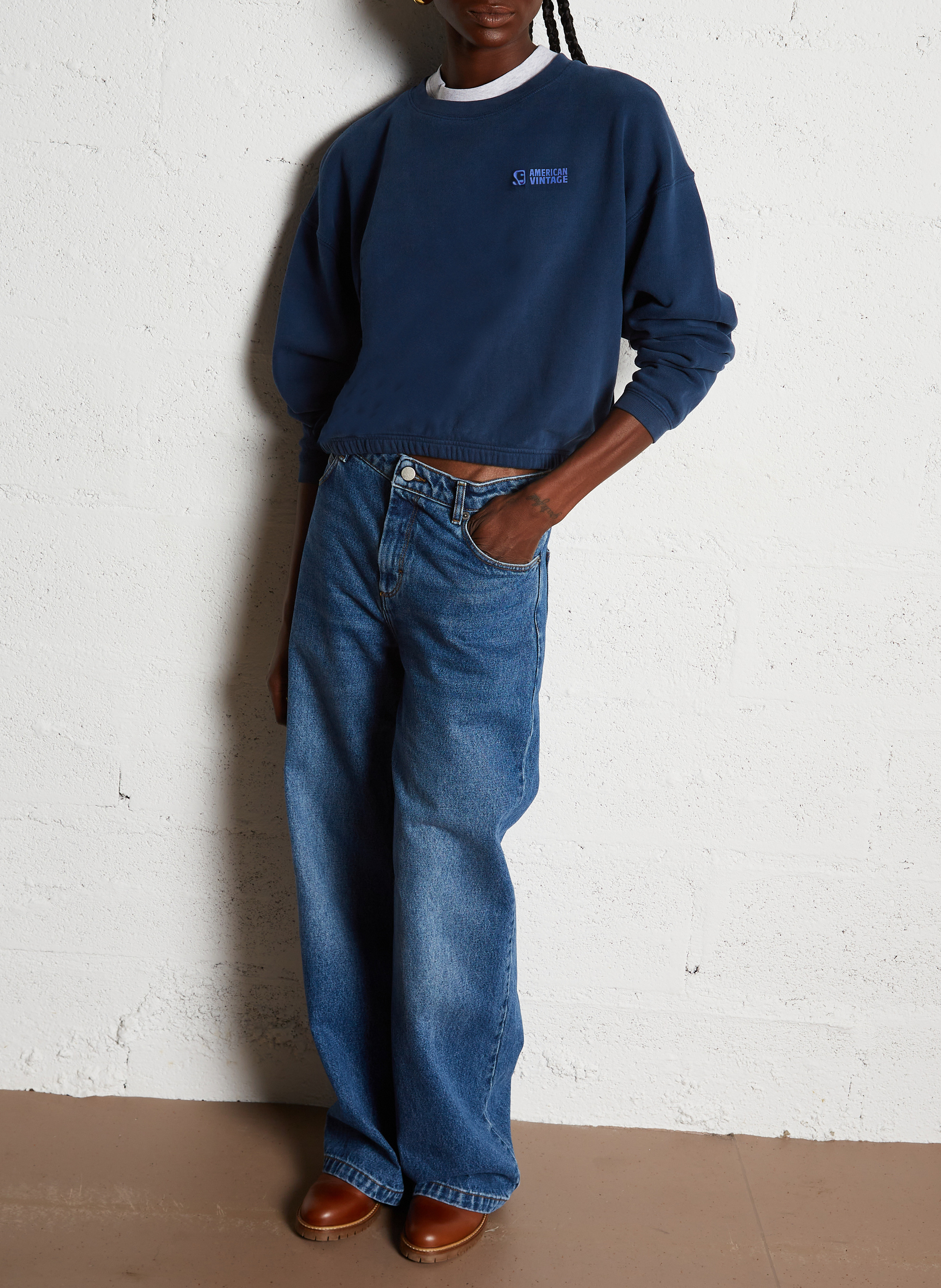 Sweat court col rond en coton mélangé Izubird AMERICAN VINTAGE Bleu