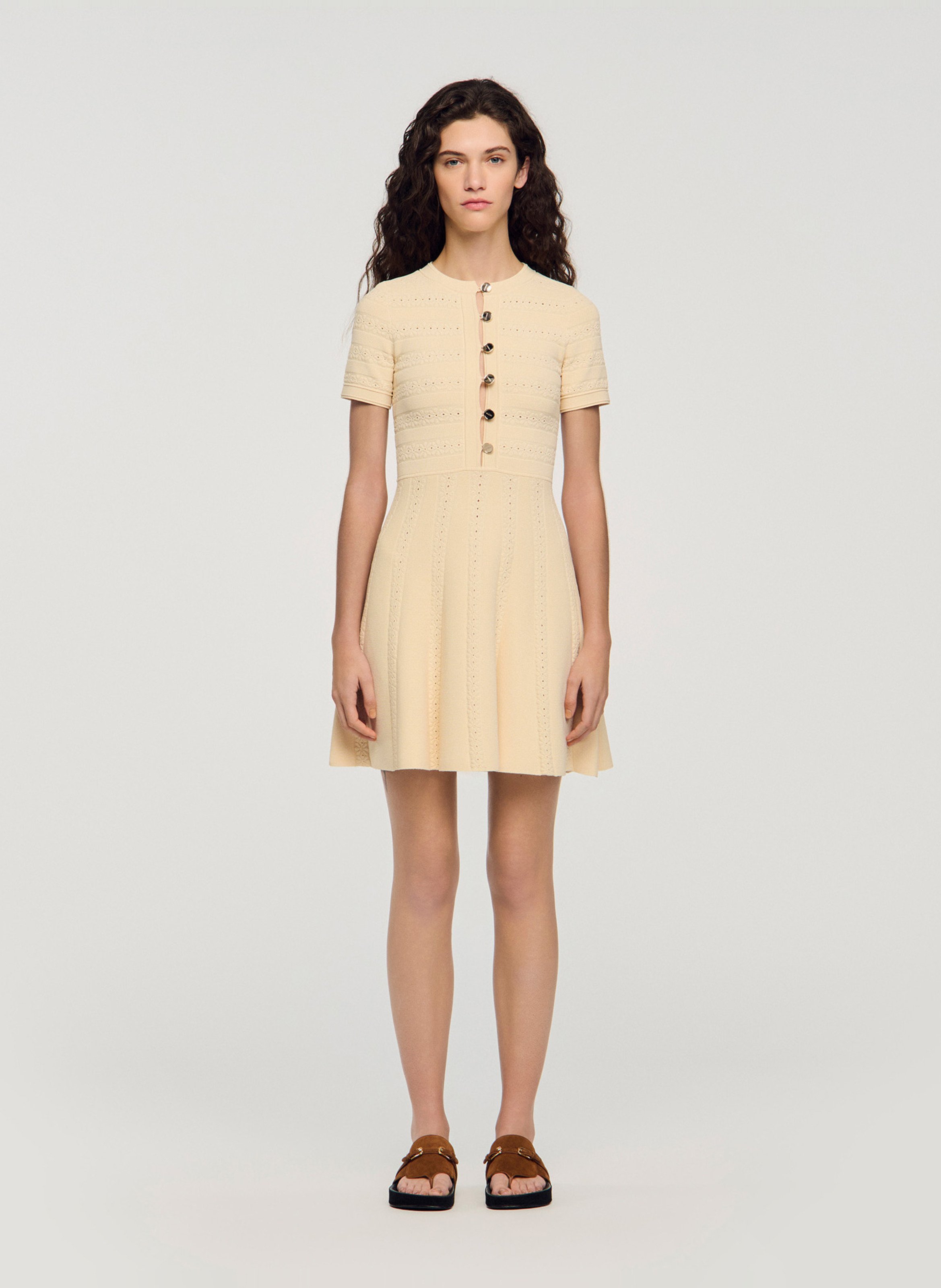 Robe courte évasée en maille SANDRO Beige