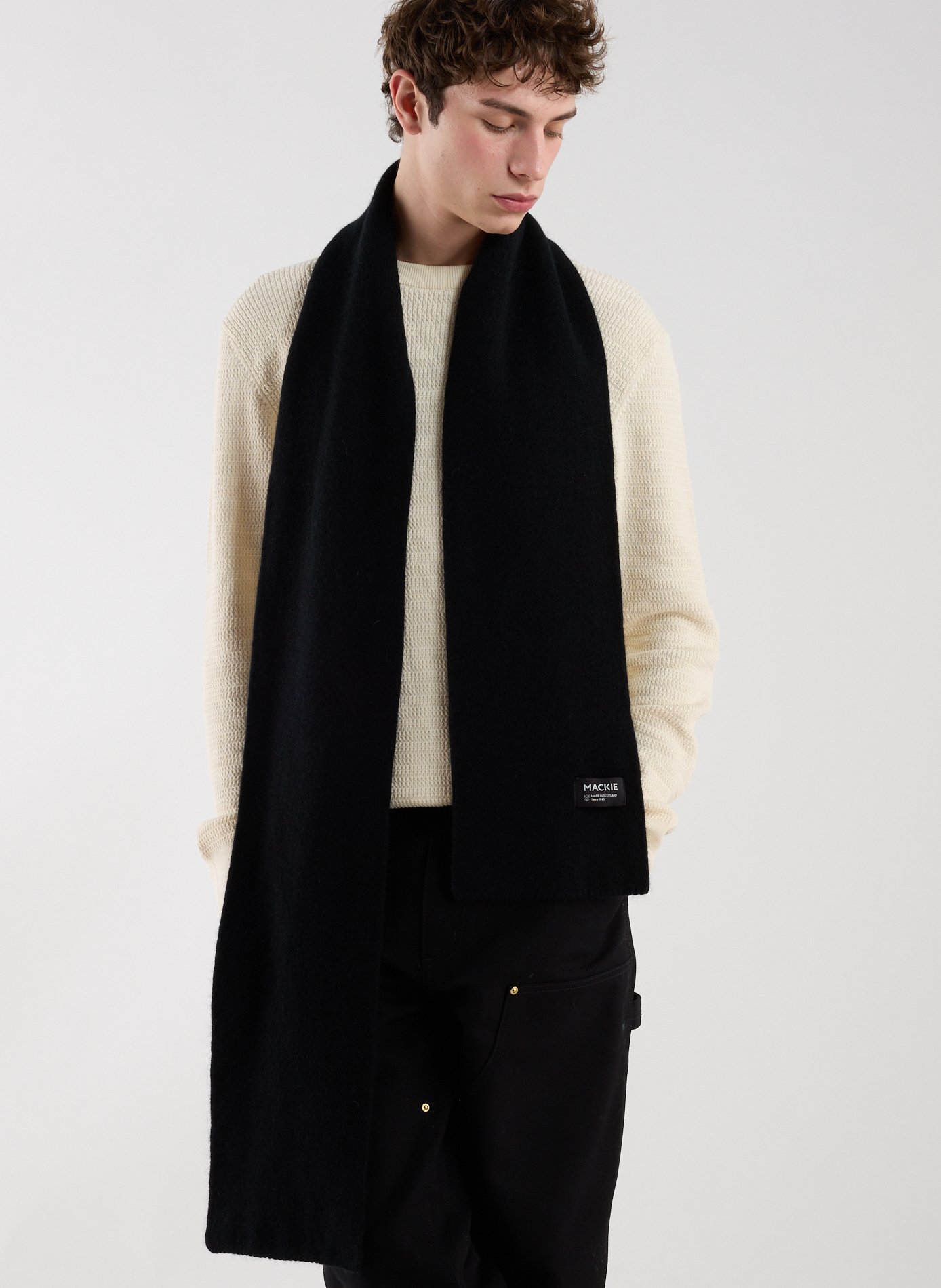 Echarpe en laine et angora MACKIE Noir