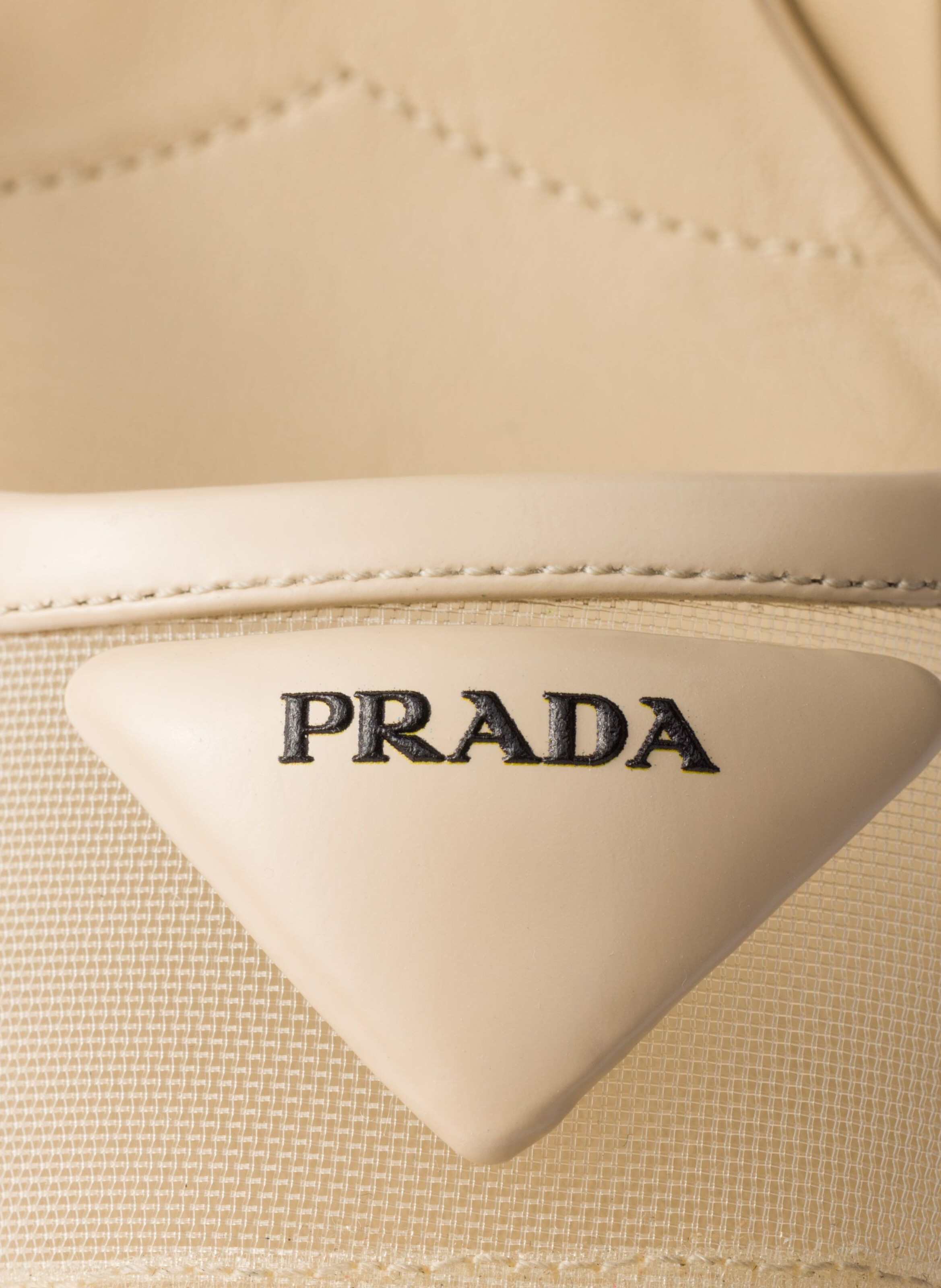 Escarpins à bride arrière en mesh PRADA Beige