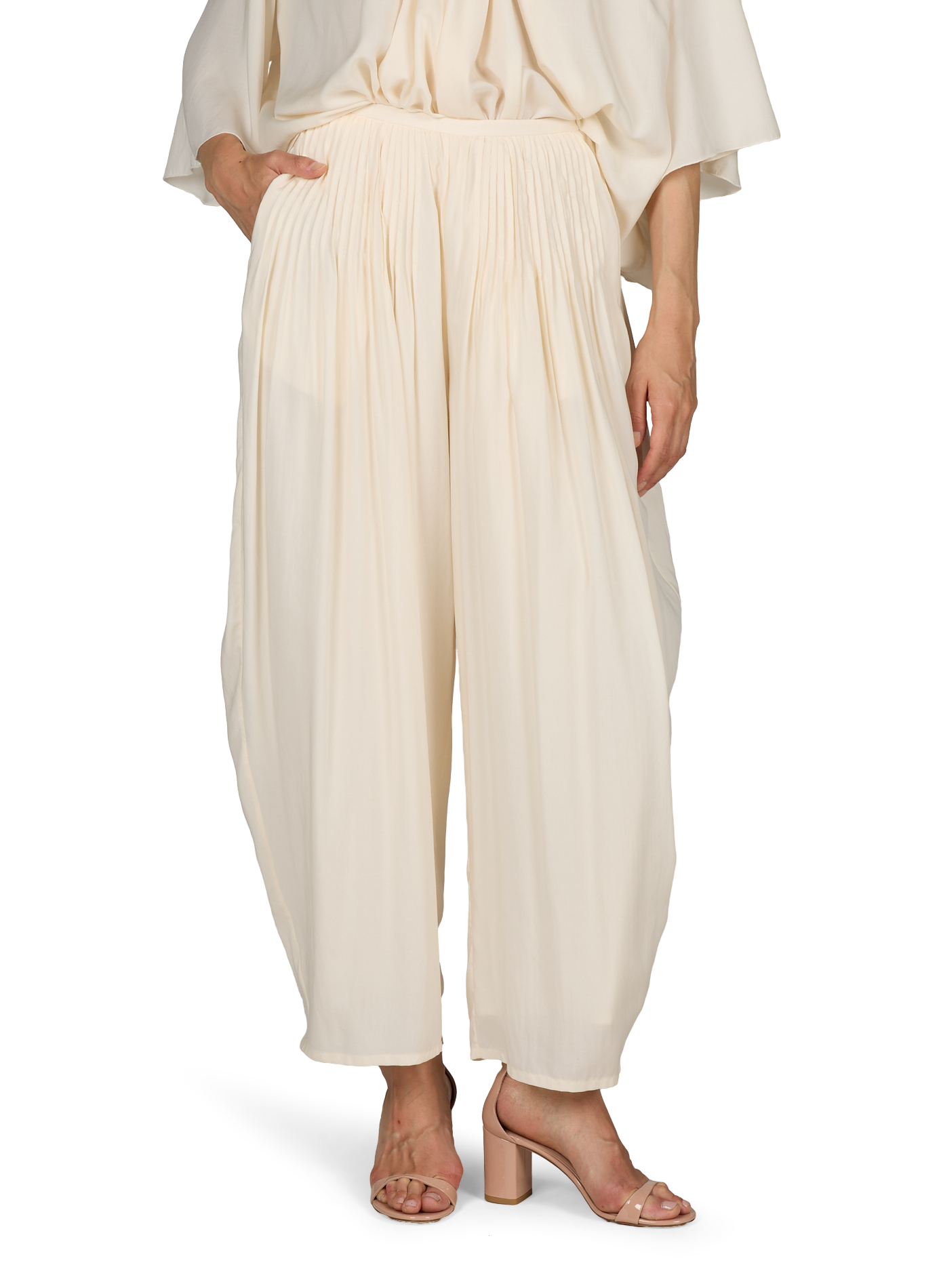 Weite Hose mit Falten aus Modal und Seide LAMRONS Beige
