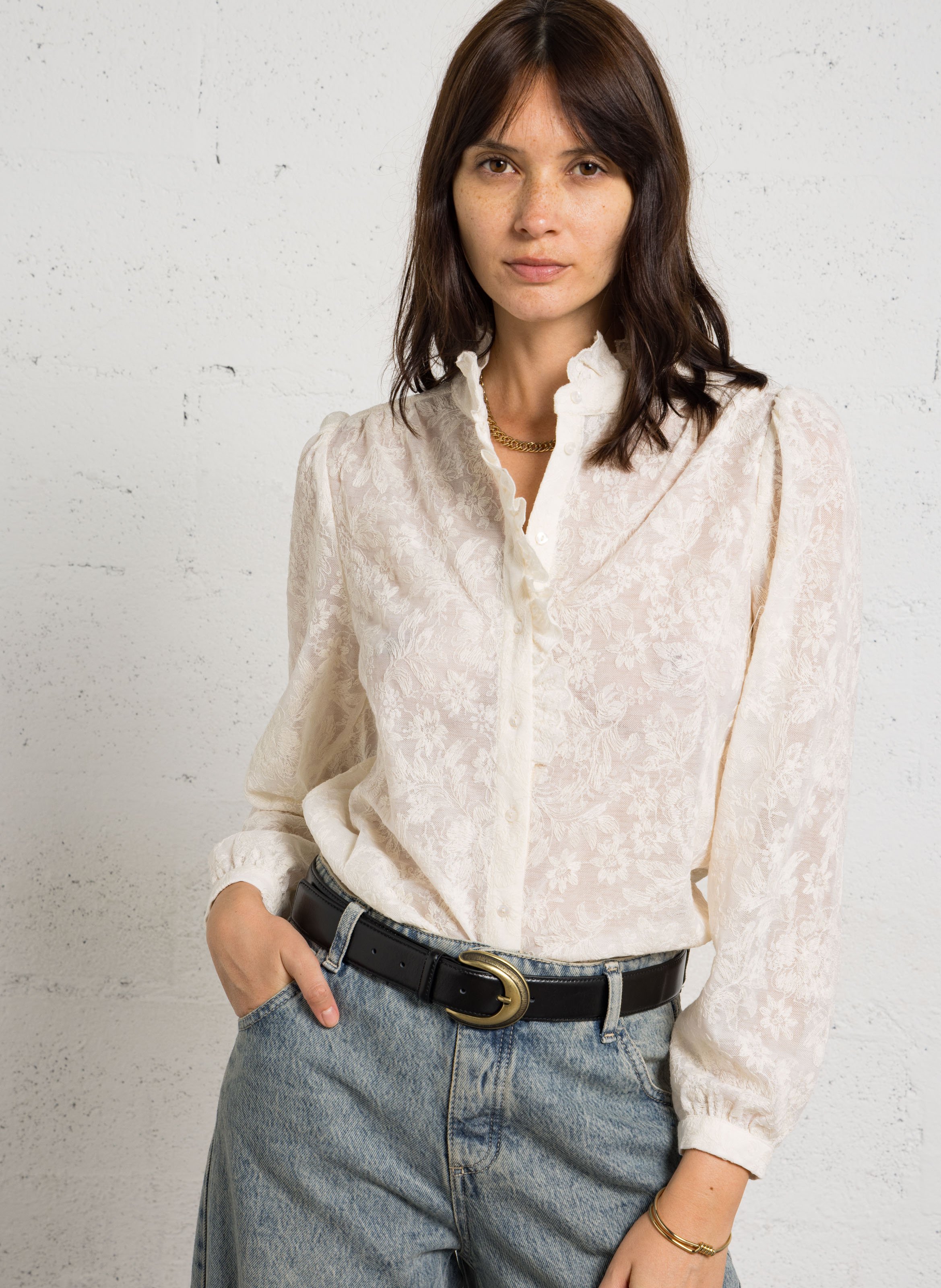 Chemise droite col montant en coton brodé merveille MAISON 123 Beige