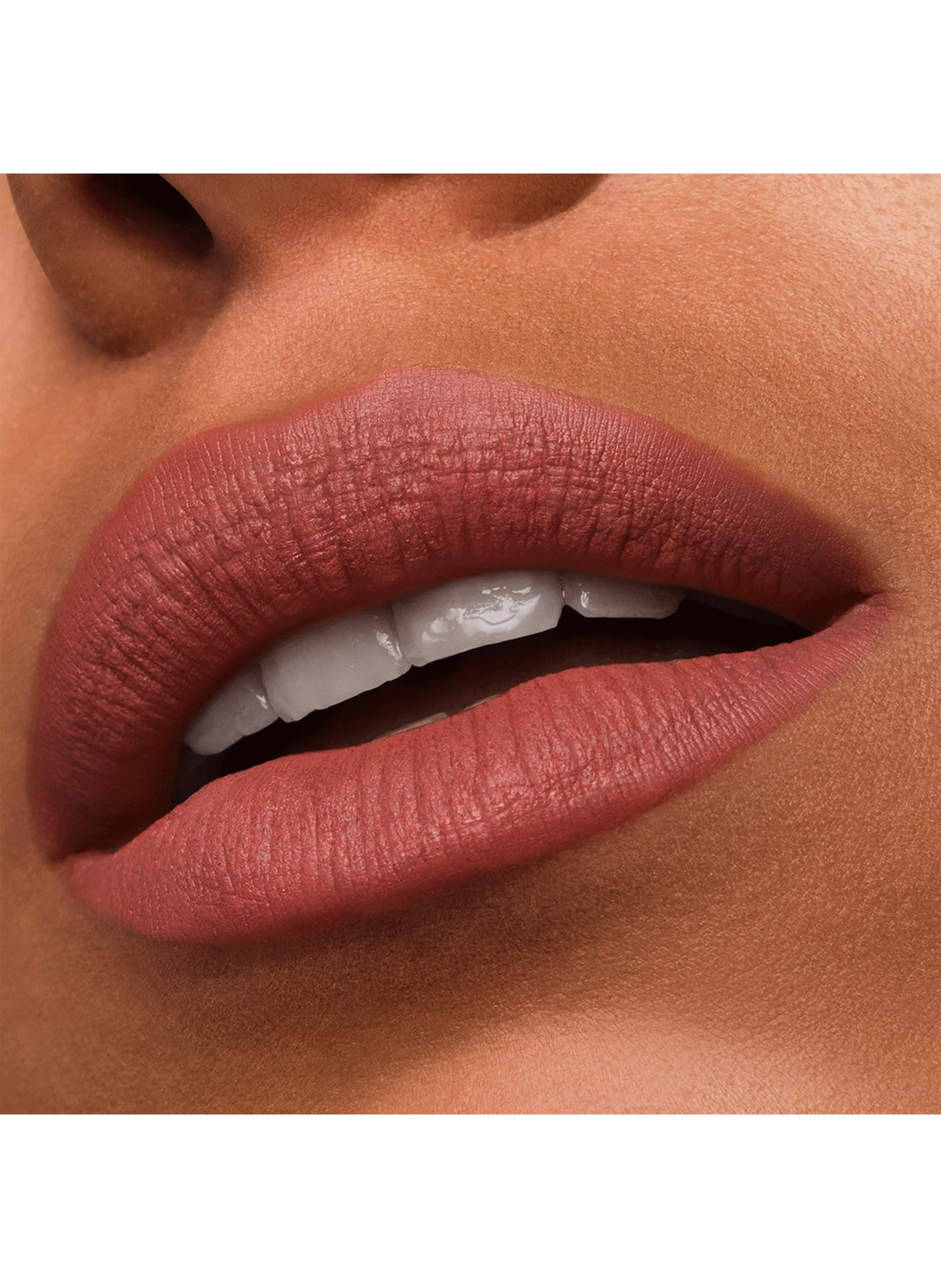 Pure Color Mat - Rouge à lèvres mat 828 - in control