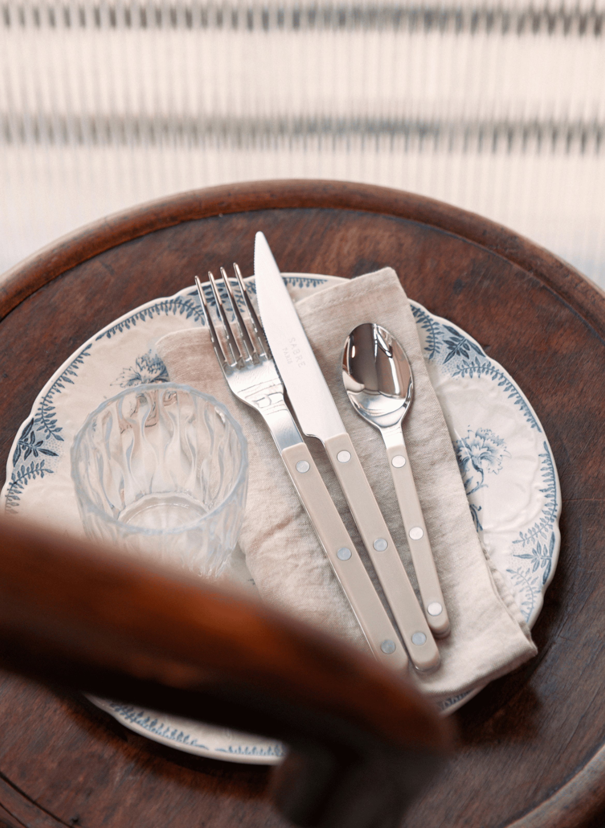 Couteau de table, bistrot SABRE PARIS Kaki