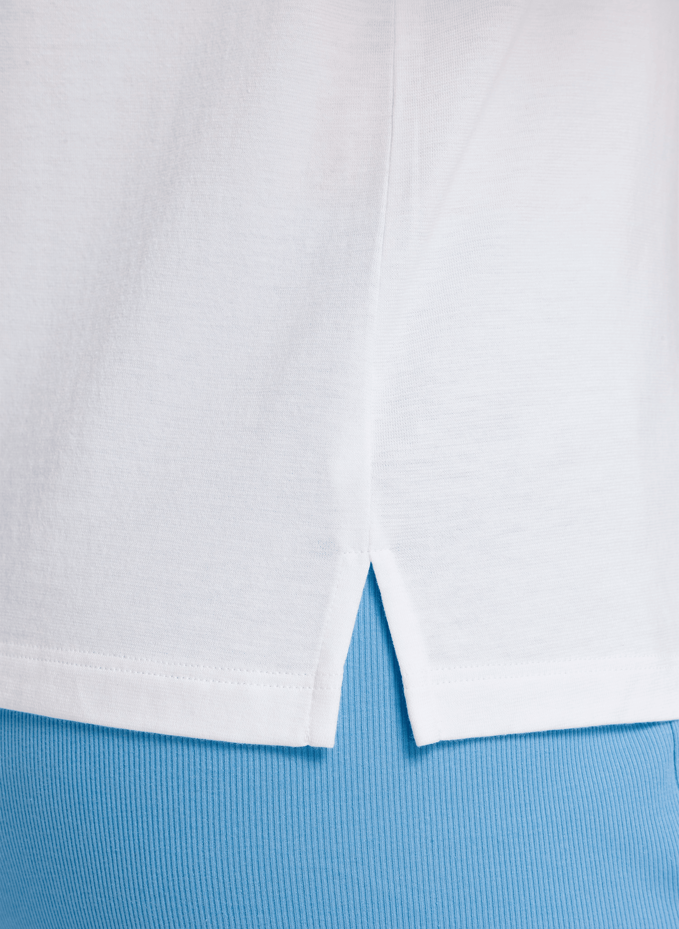 Casual V-neck T-shirt HANRO White