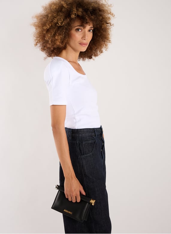 La petite pochette Rond Carré | Noir by JACQUEMUS La petite pochette Rond Carré Noir