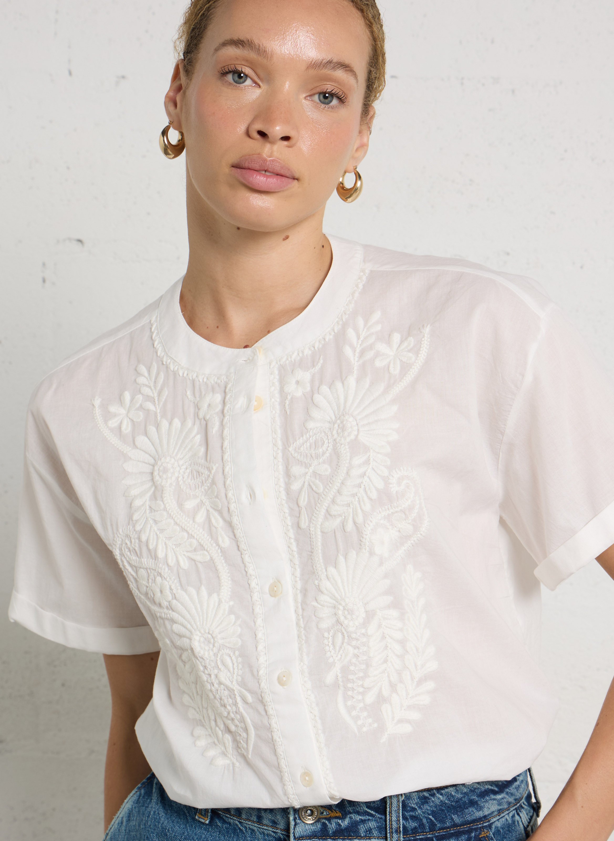 Chemise droite col rond en coton brodé mahe MAISON 123 Blanc