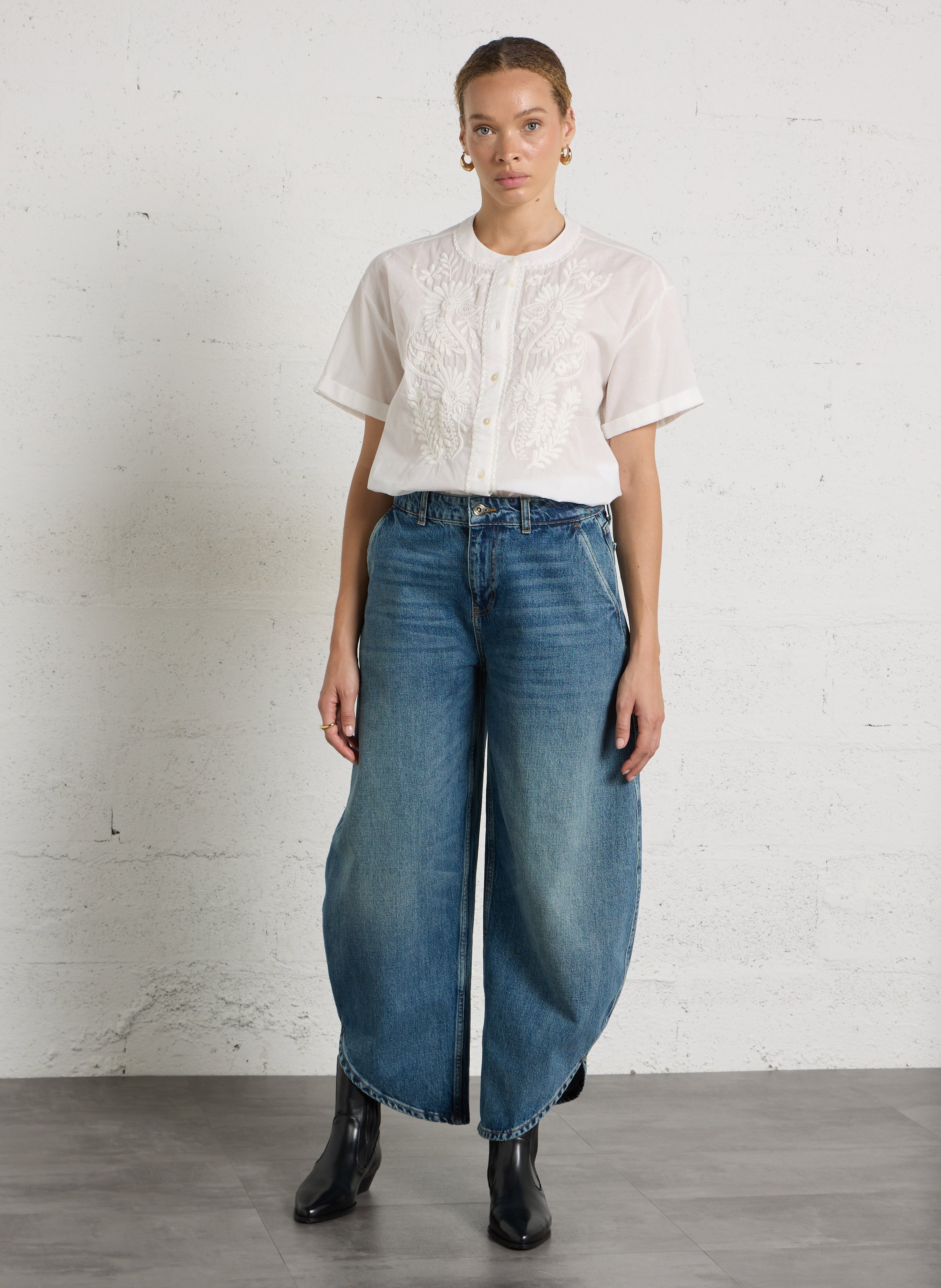 Chemise droite col rond en coton brodé mahe MAISON 123 Blanc