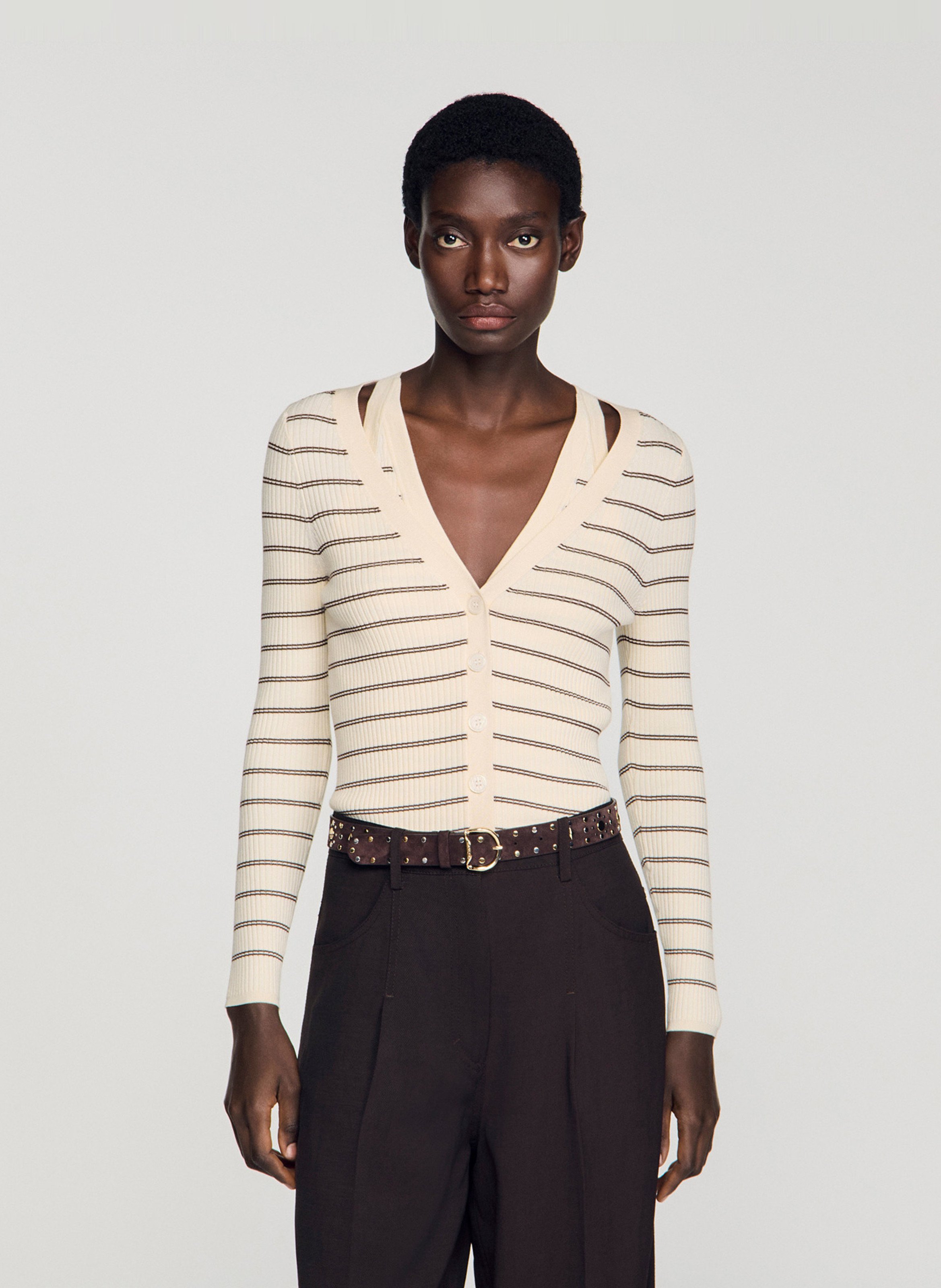 Cardigan cintré en maille rayée SANDRO Beige