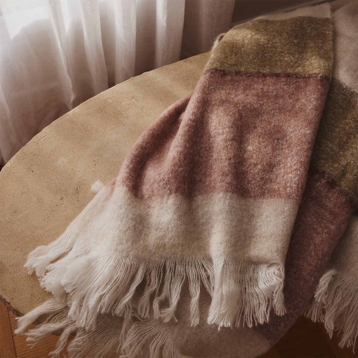 Couvre lit en mohair, baikal DESFORGES Violet