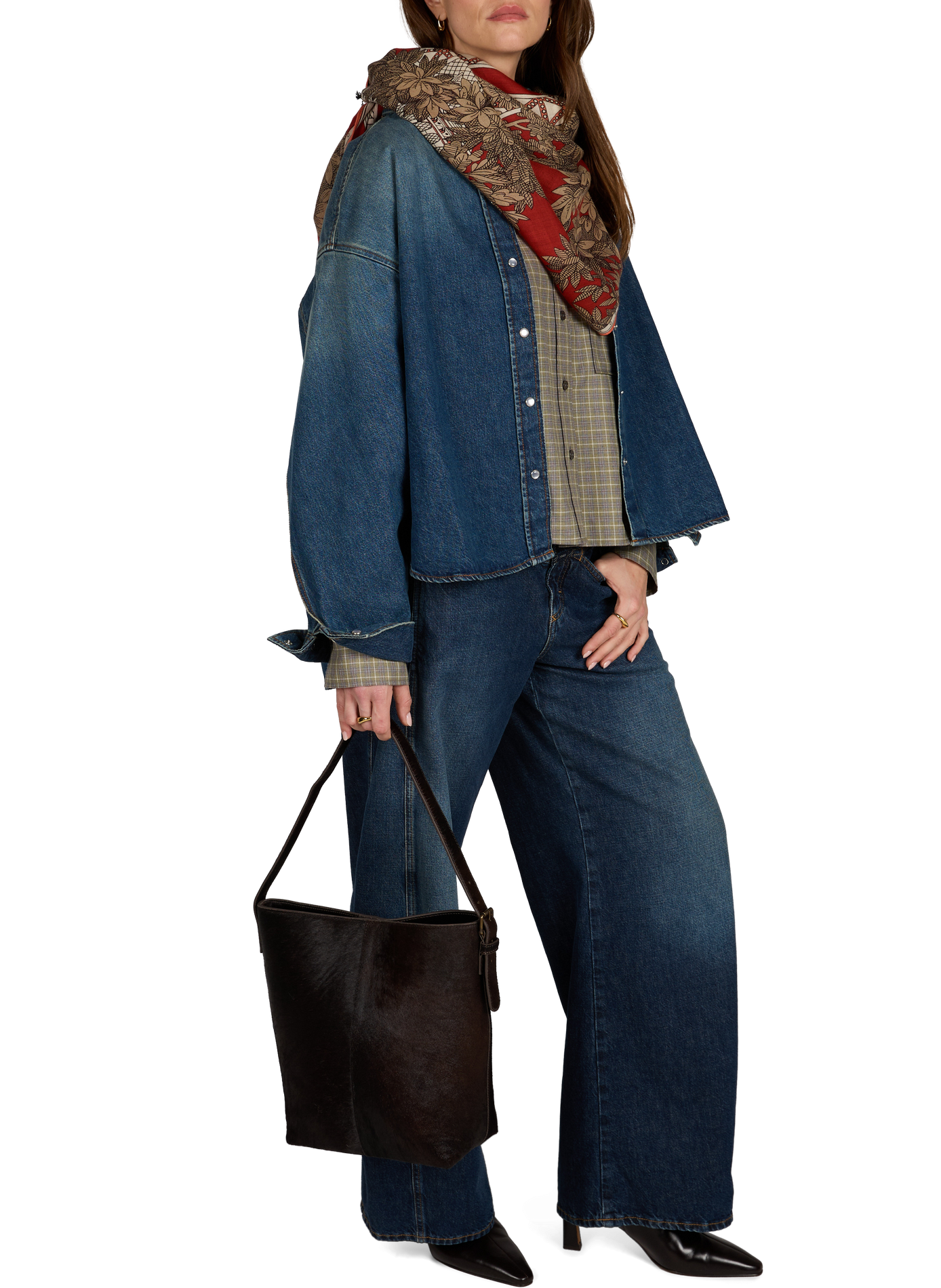 Adjustable leather bucket bag with shoulder strap ROUGE EDIT Brown