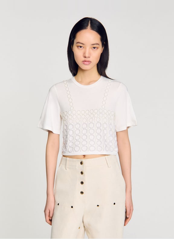 Tee-shirt court à broderies perles Blanc by SANDRO SANDRO Tee-shirt court à broderies perles Blanc