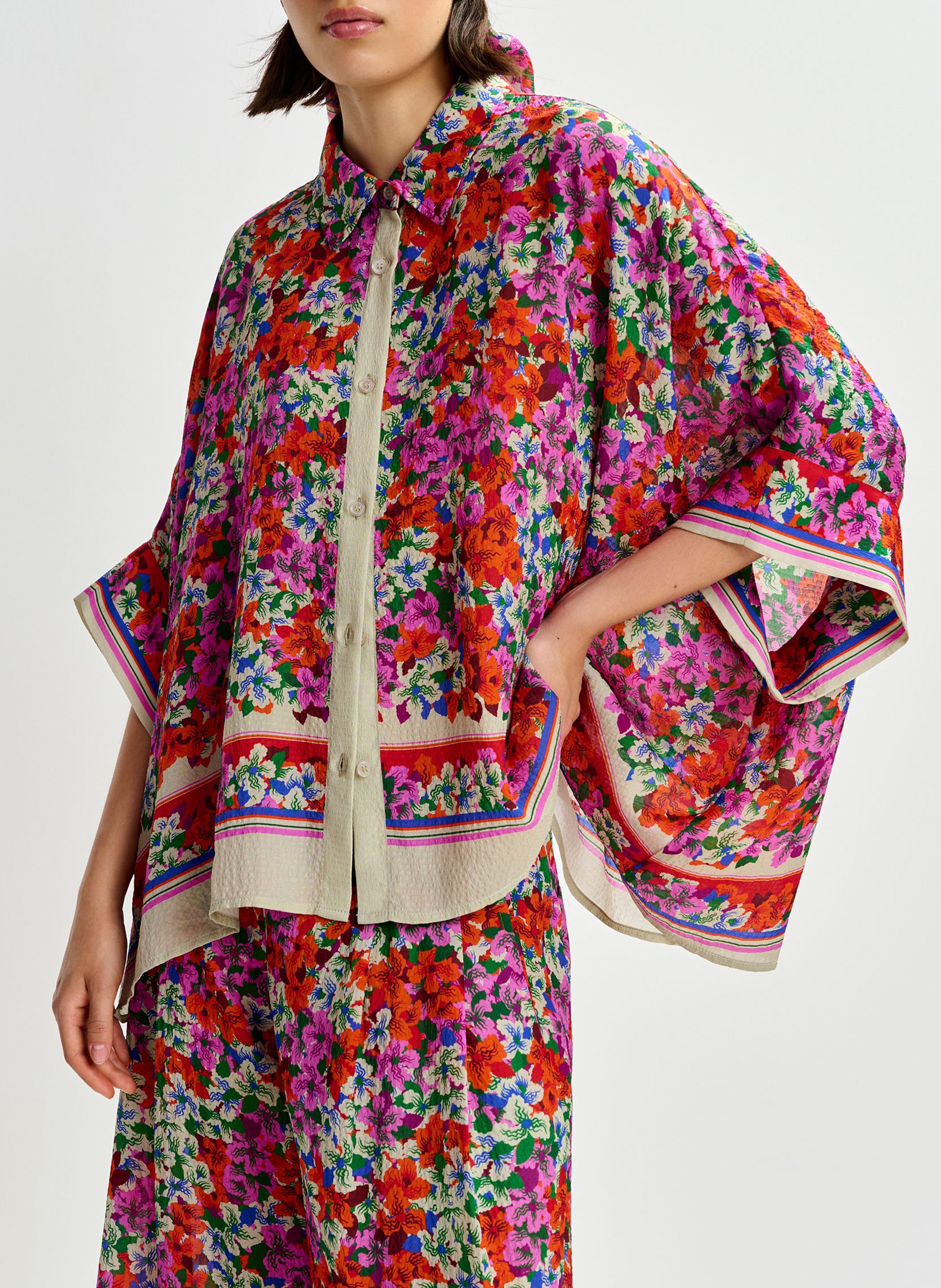 Chemise oversize à imprimé fleuri jirt ESSENTIEL ANTWERP Rouge