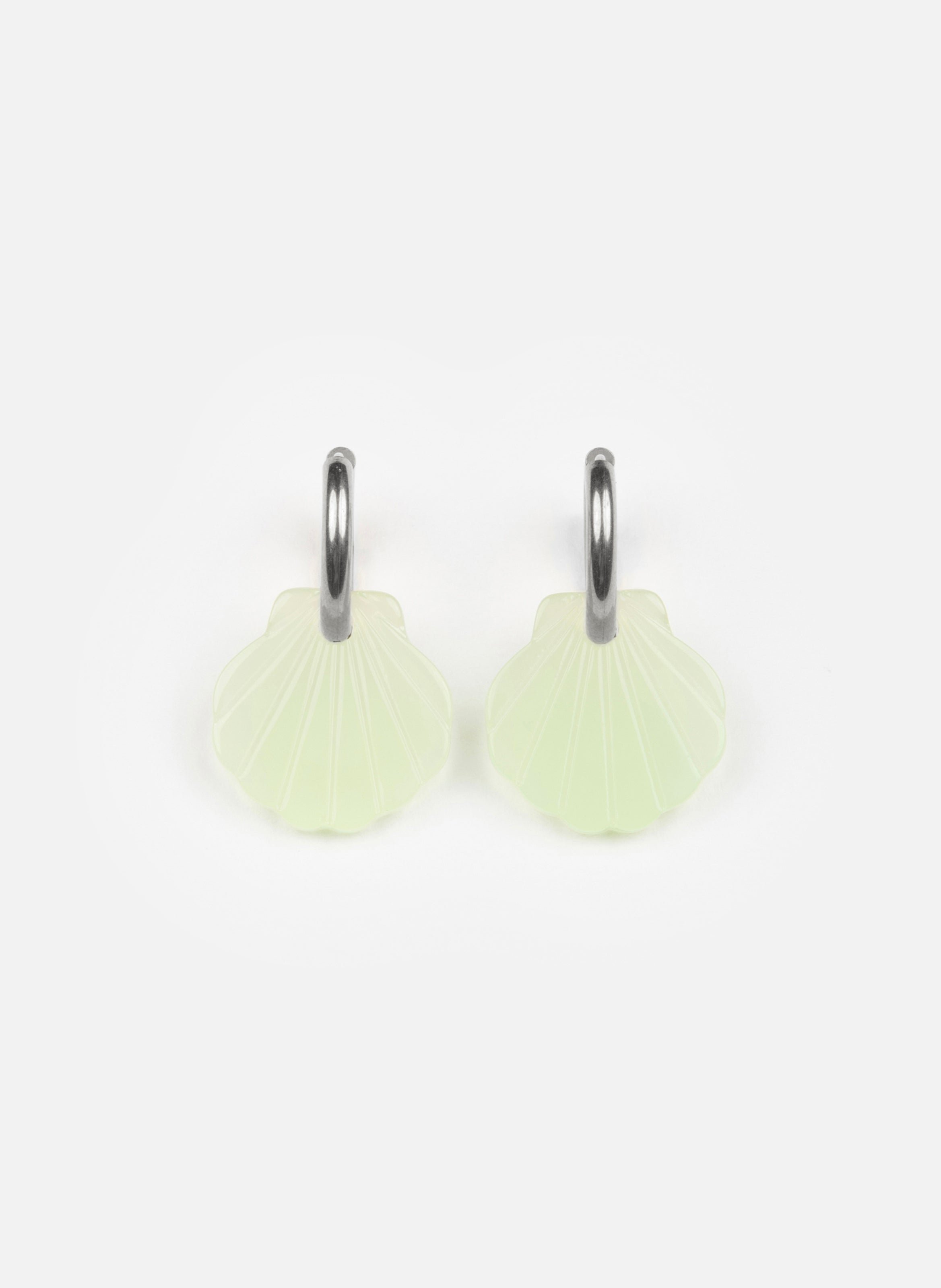 Boucles d'oreilles baby mermaid avec anneaux en acier inoxydable argenté  Vert amande