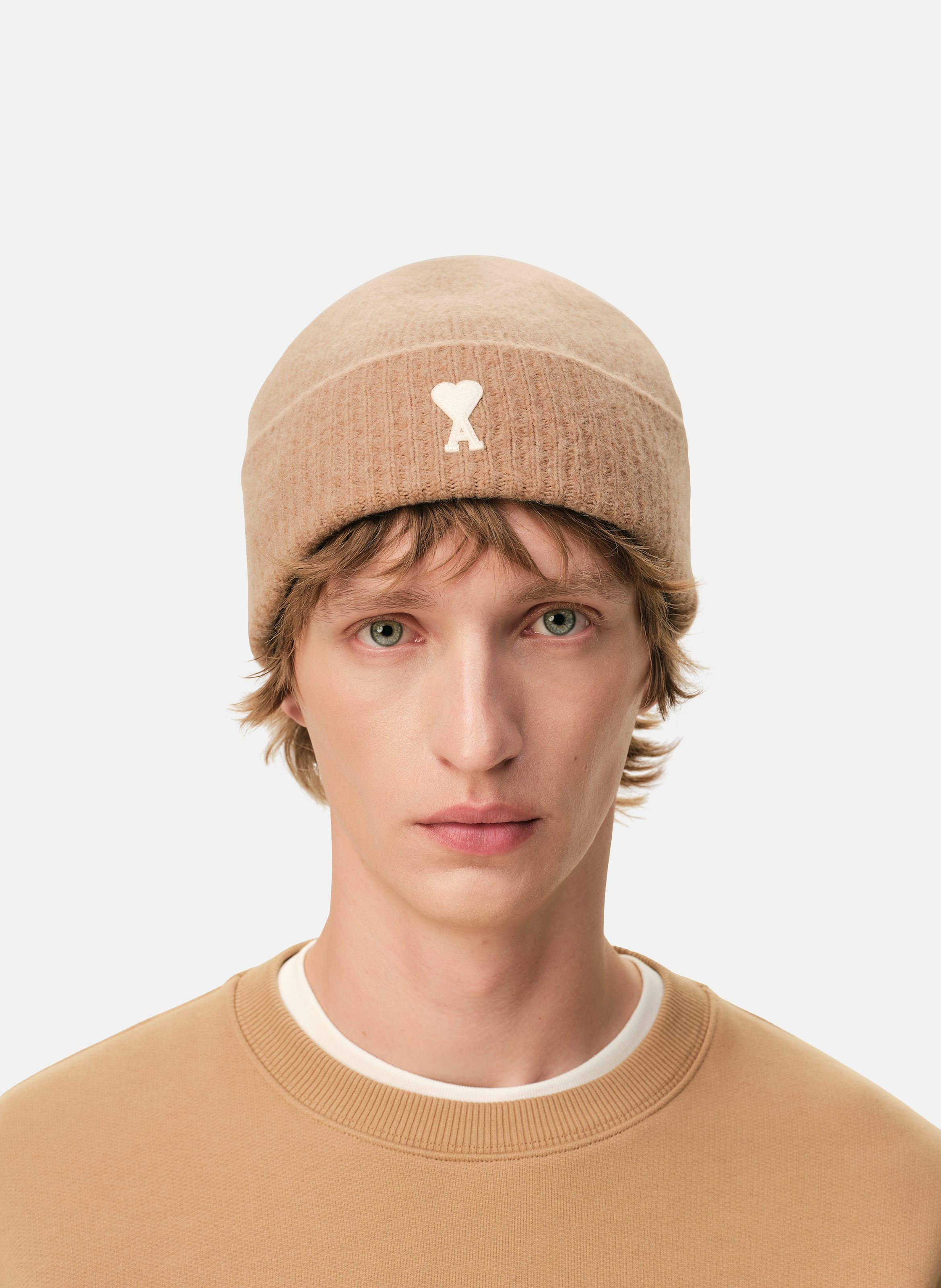 Bonnet ami de coeur en alpaga unisexe AMI PARIS Marron