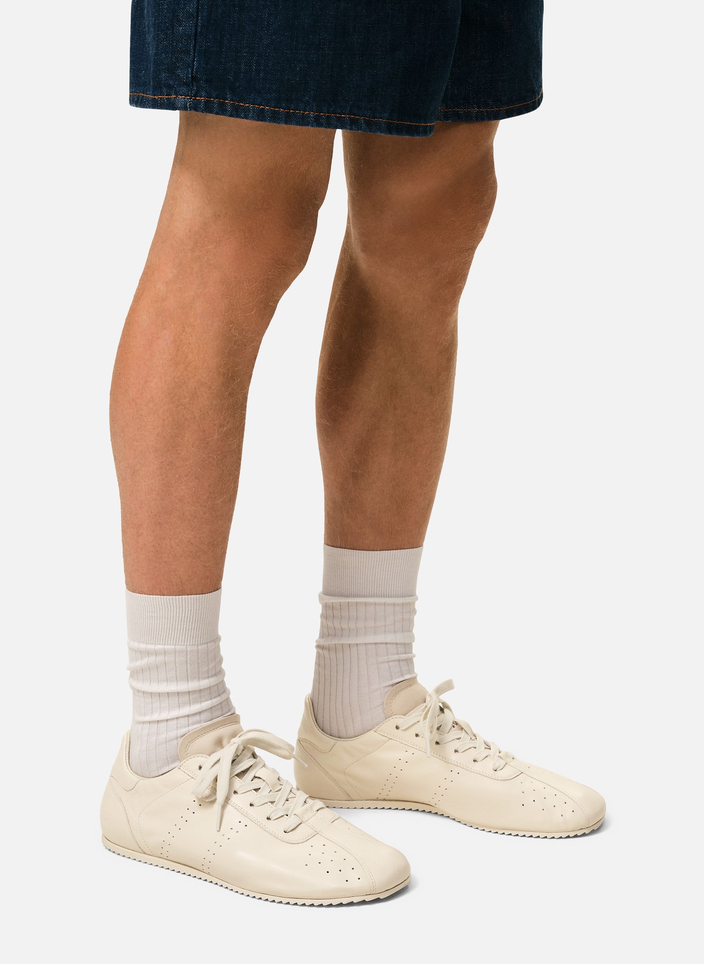 Baskets Soft Basses En Cuir Lisse unisexes AMI PARIS Blanc