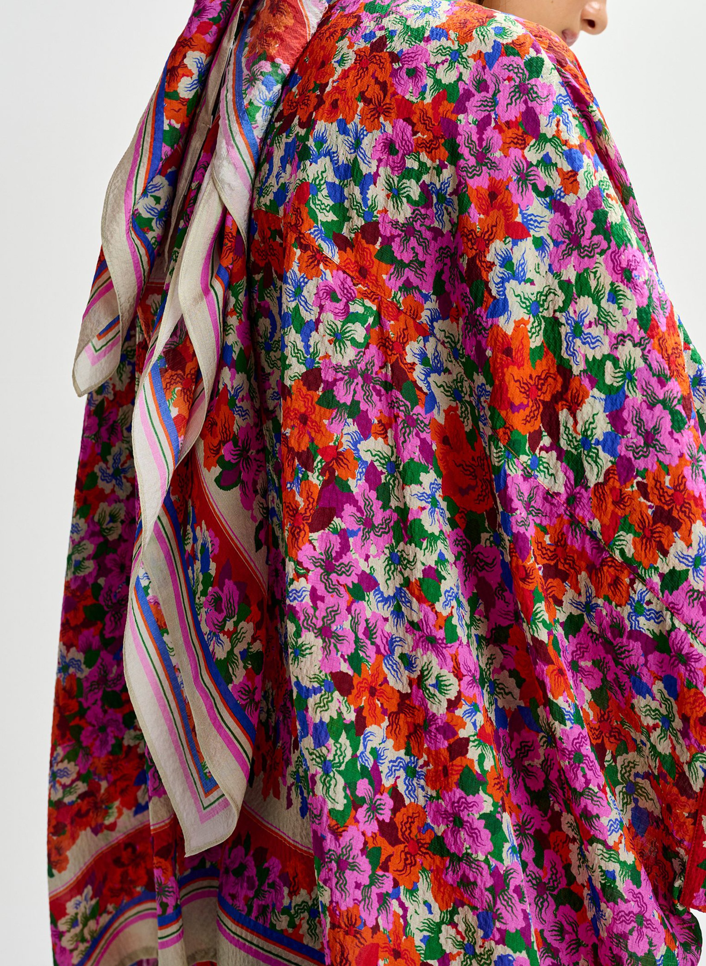 Chemise oversize à imprimé fleuri jirt ESSENTIEL ANTWERP Rouge