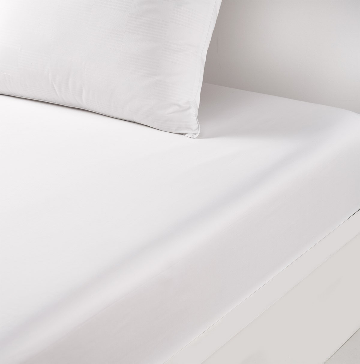 Drap housse en satin de coton, damier BlancDESFORGES